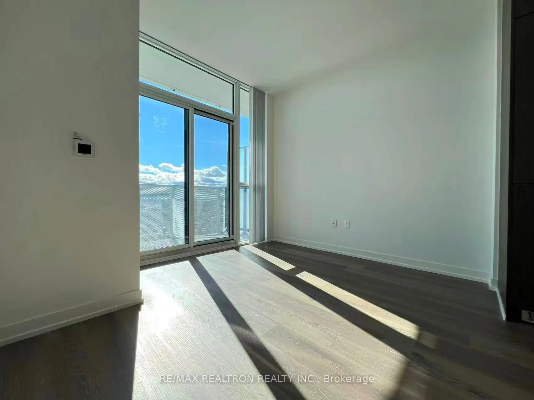 28 Interchange Way, #4610