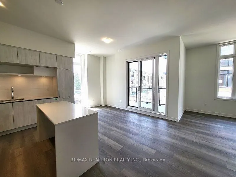 14 David Eyer Road, #1003