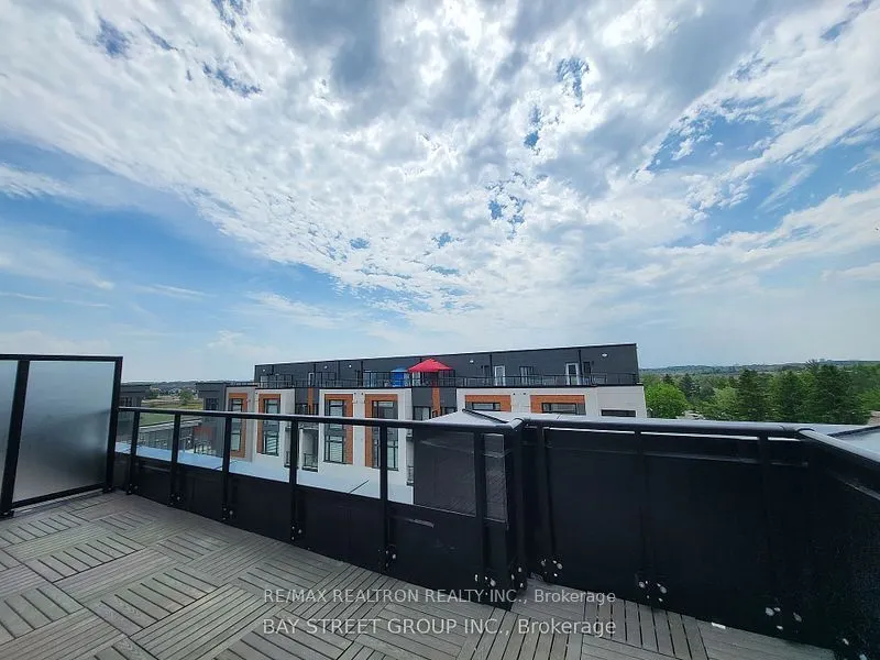 14 David Eyer Road, #1003