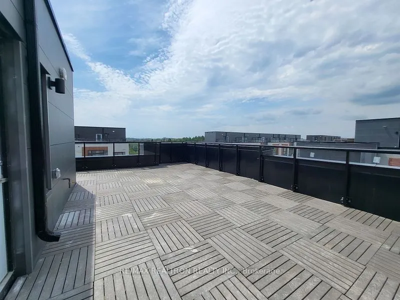 14 David Eyer Road, #1003