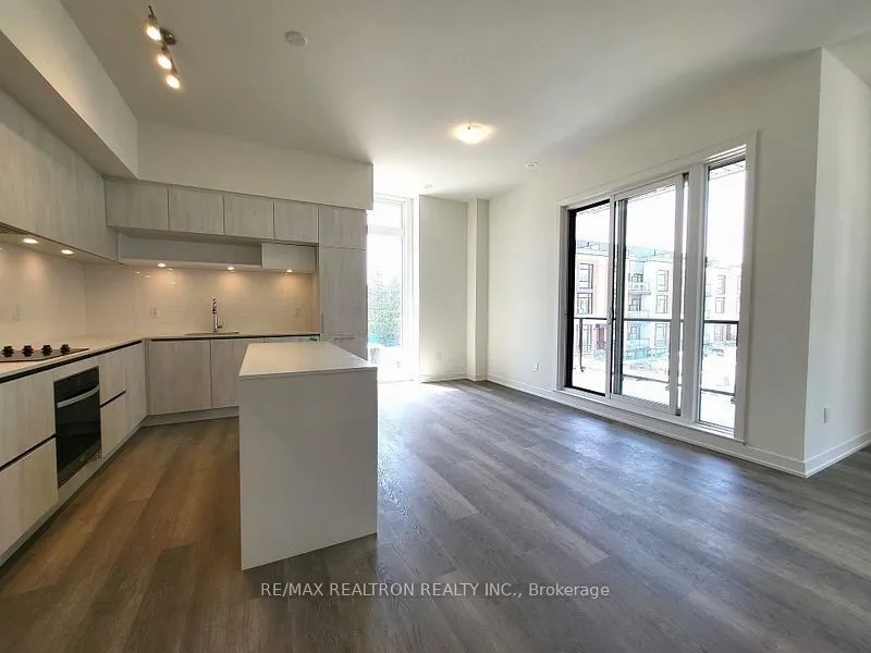 14 David Eyer Road, #1003