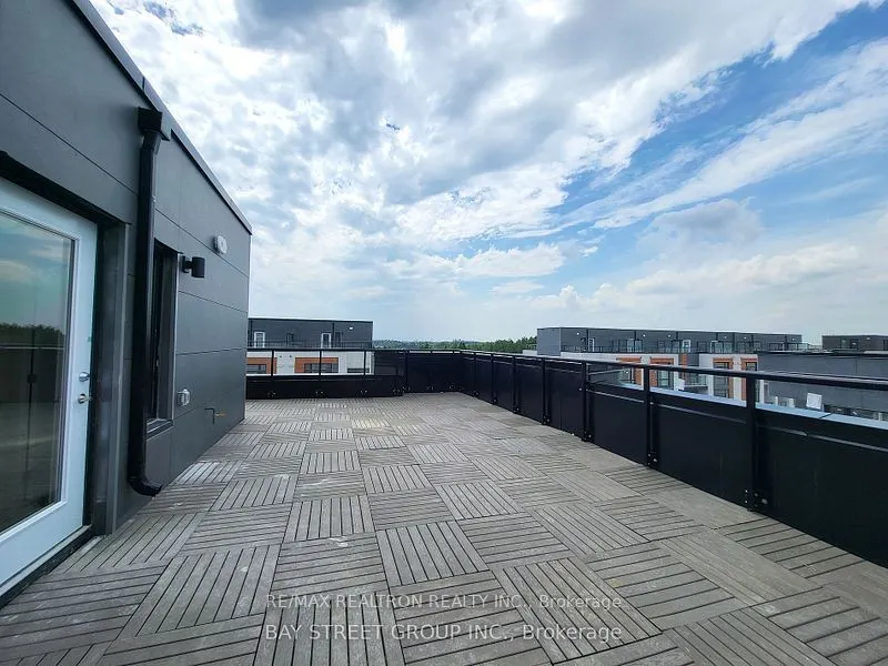 14 David Eyer Road, #1003