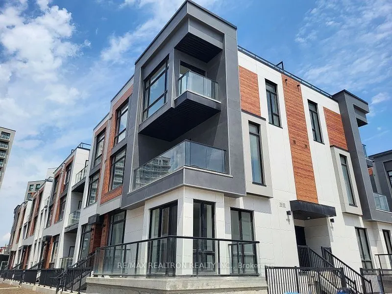 14 David Eyer Road, #1003