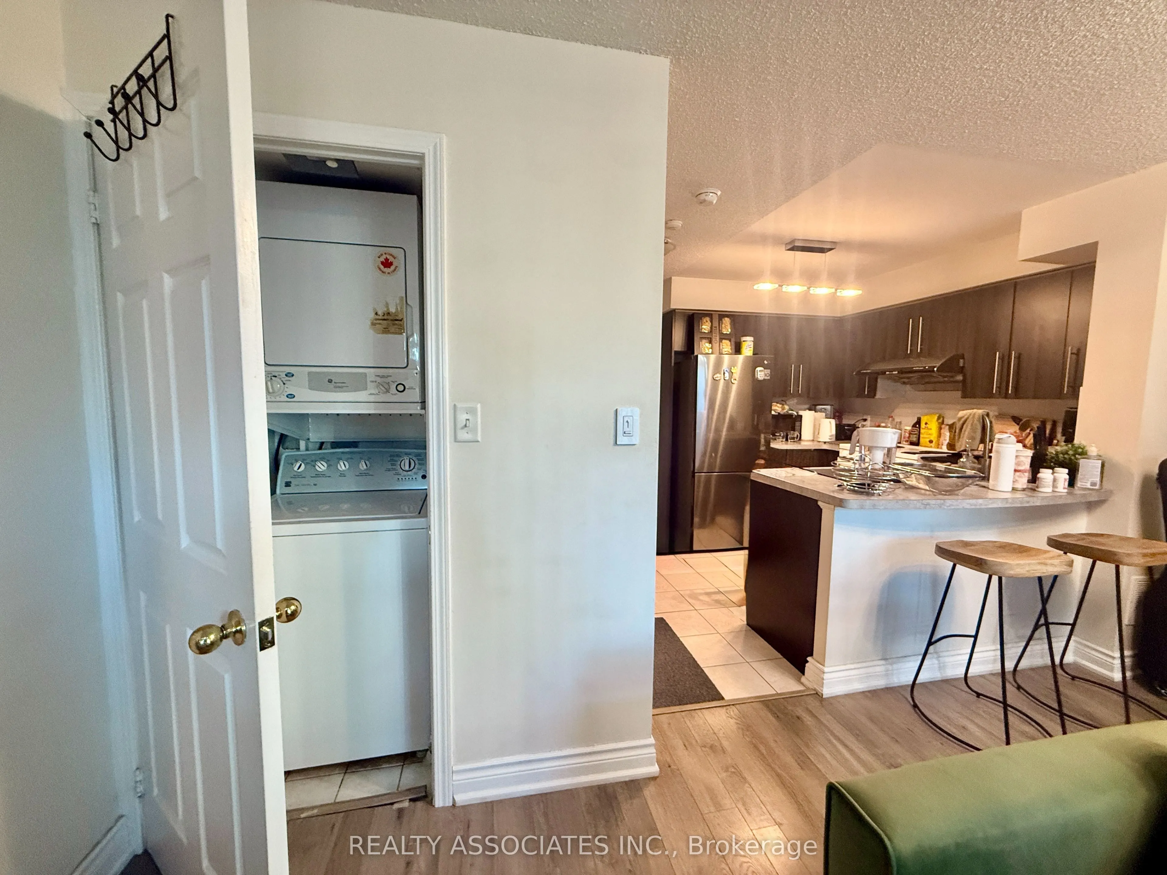 51 Baffin Court, #303