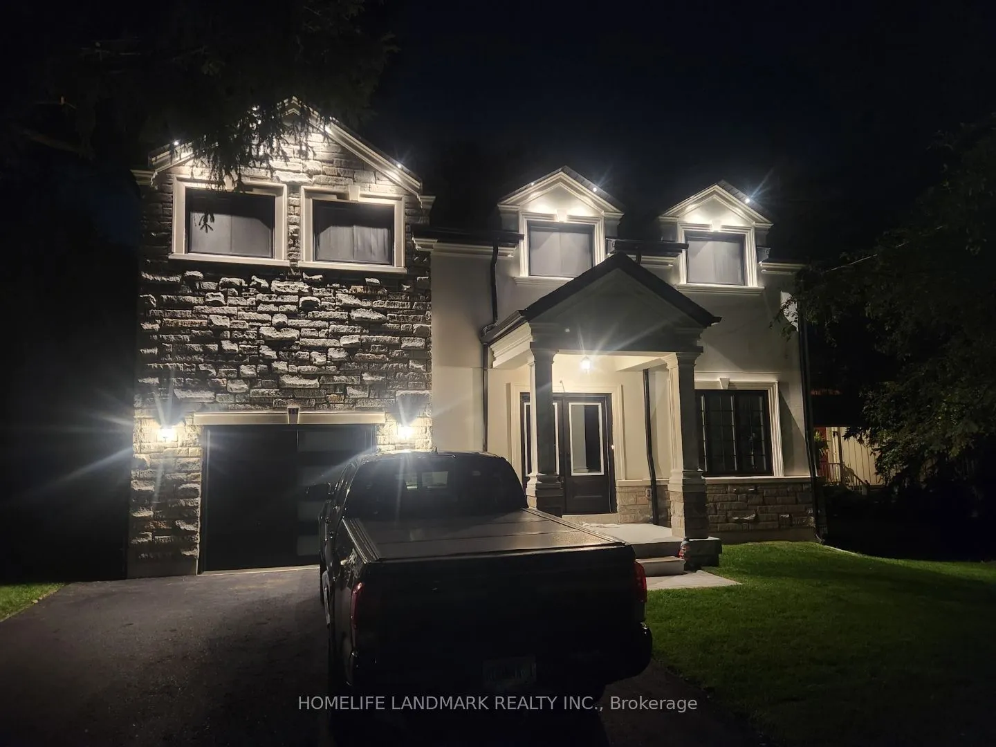 452 D'arcy Street S, #Basement Unit