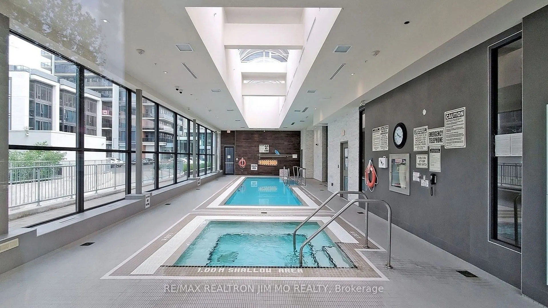 9600 Yonge Street, #PH3