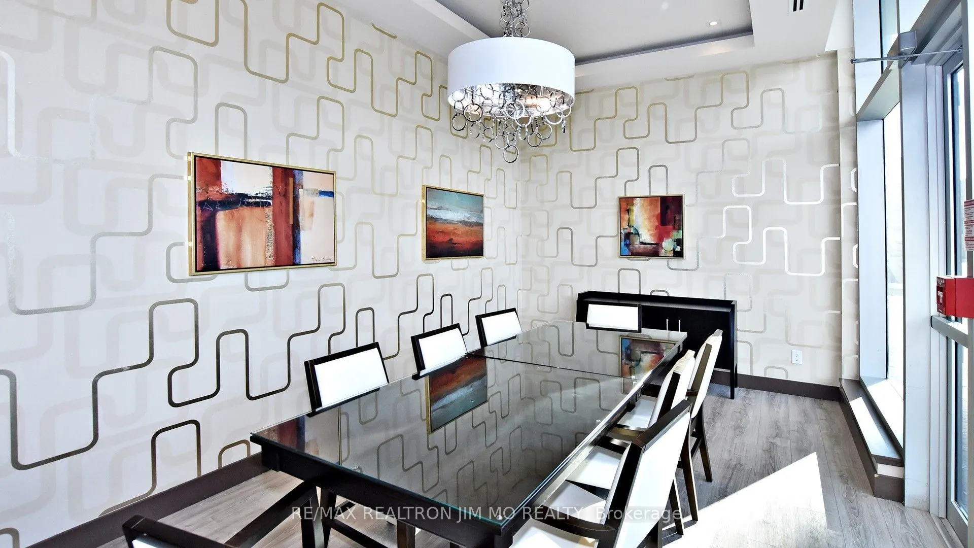 9600 Yonge Street, #PH3