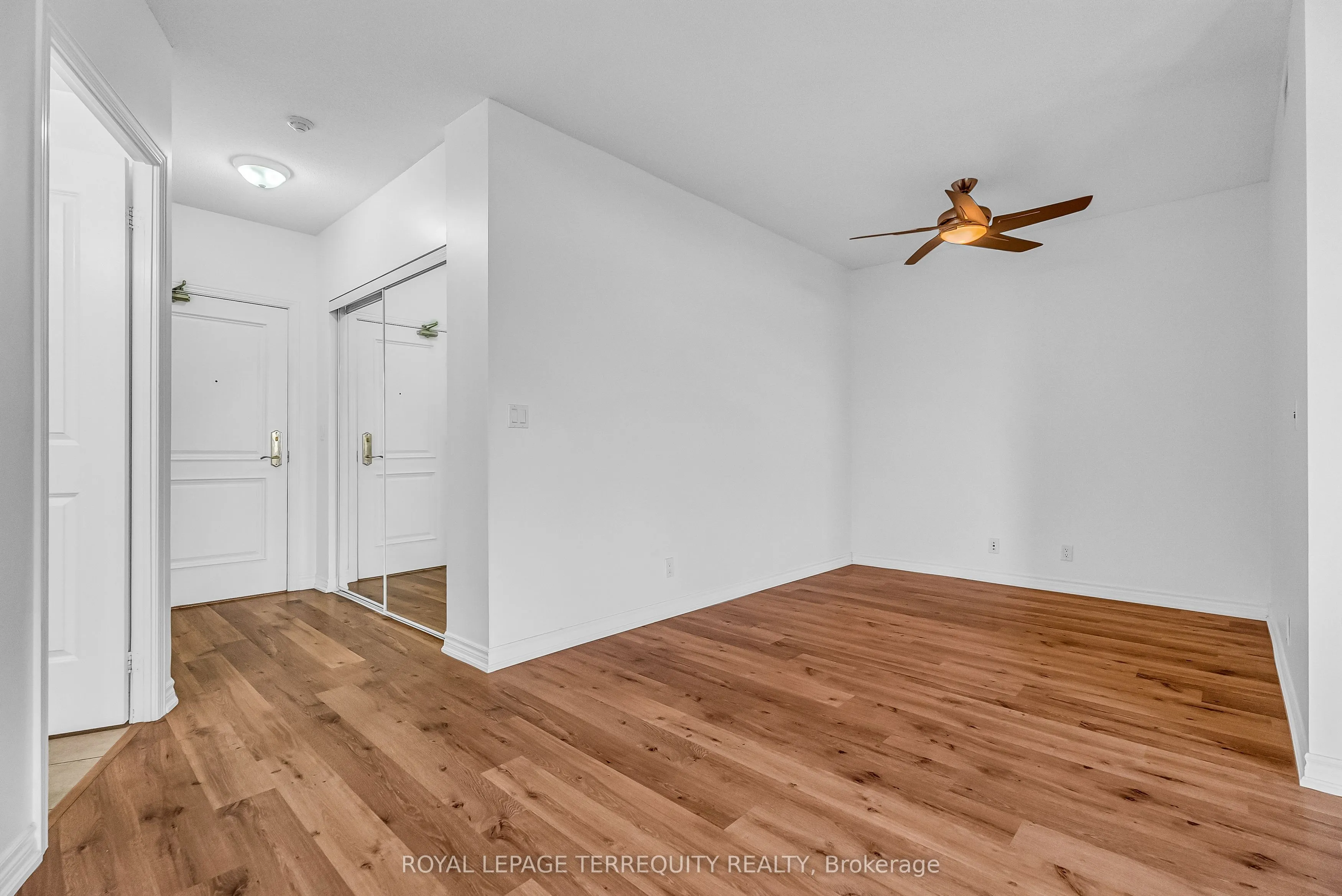 9225 Jane Street, #1409