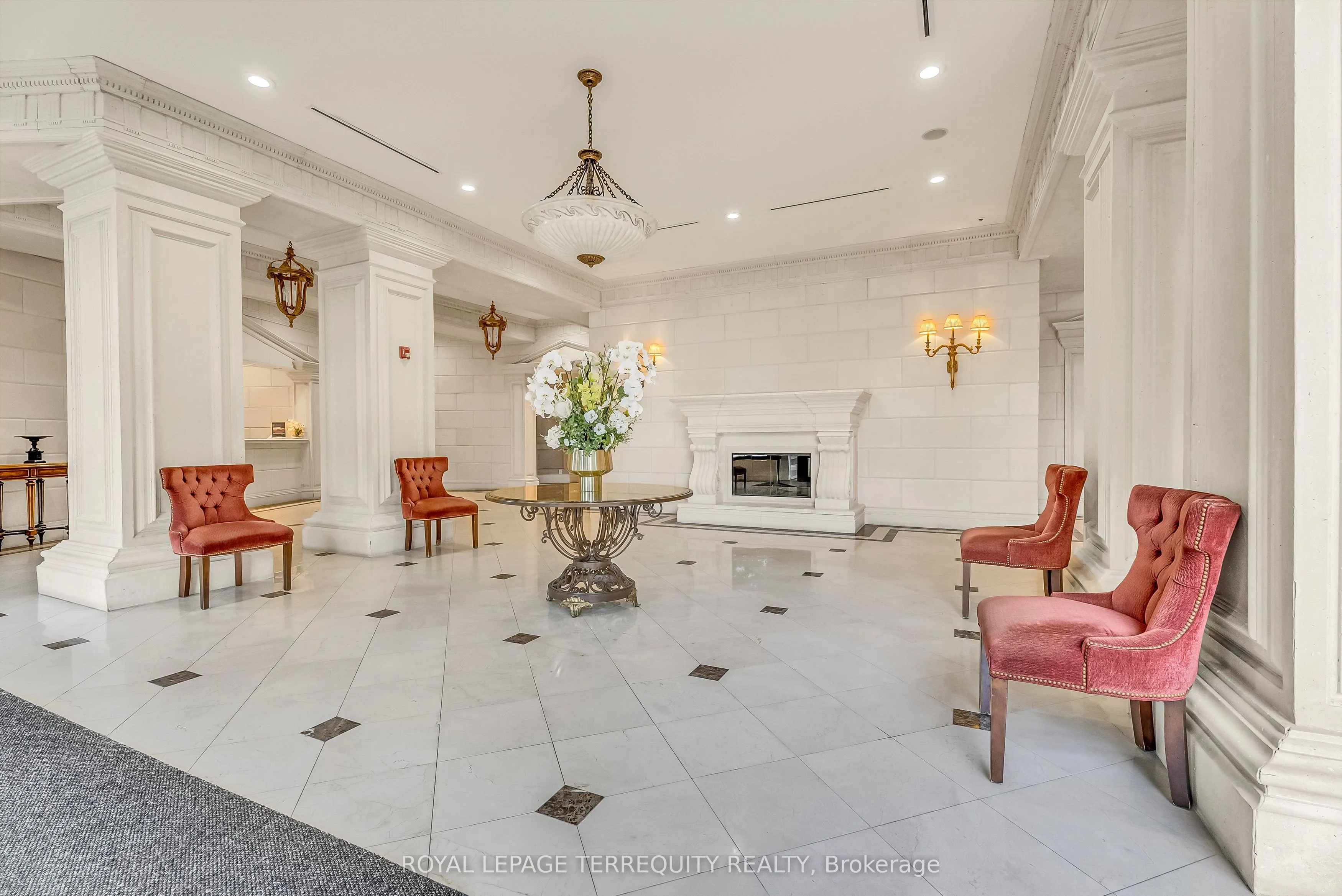 9225 Jane Street, #1409