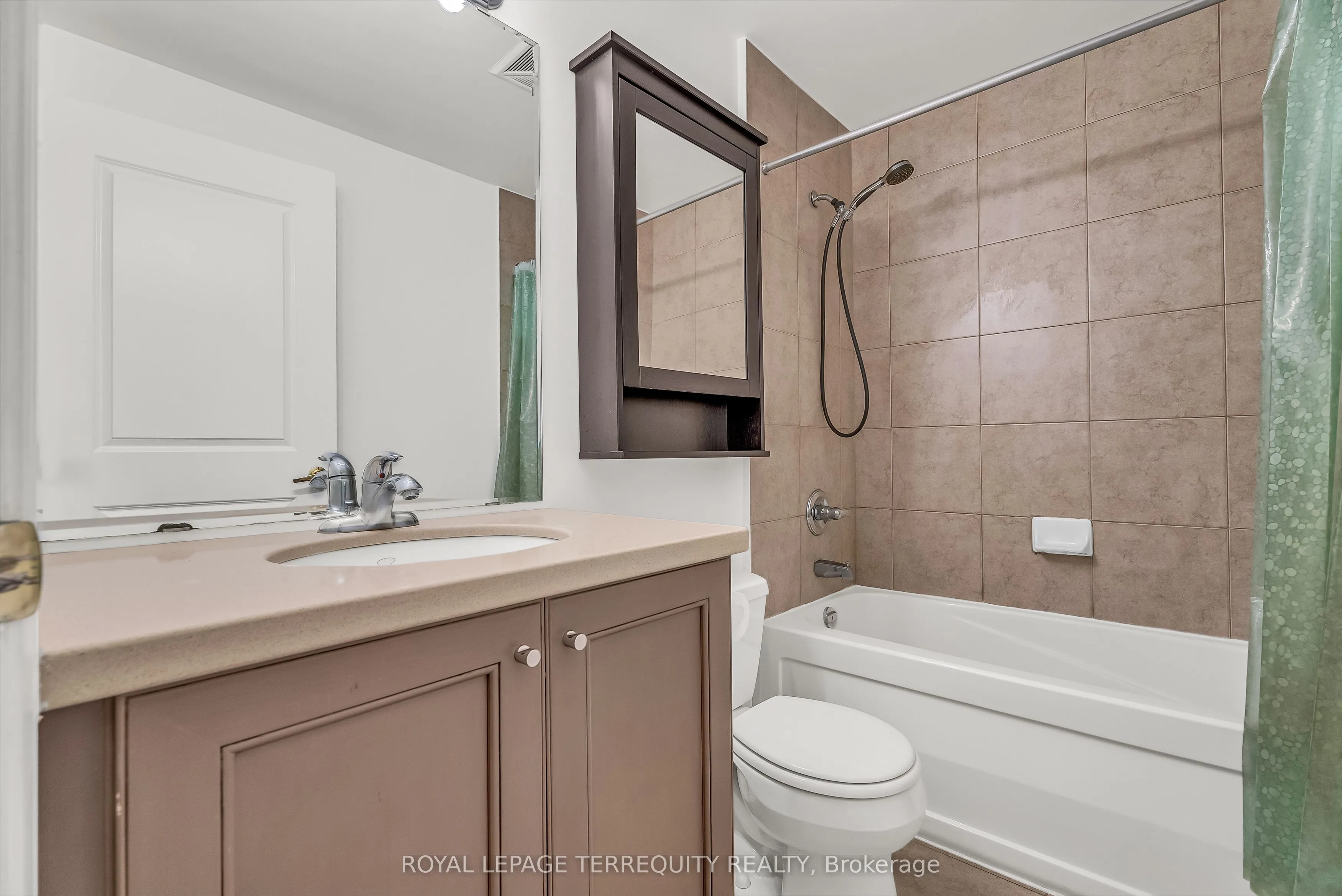 9225 Jane Street, #1409