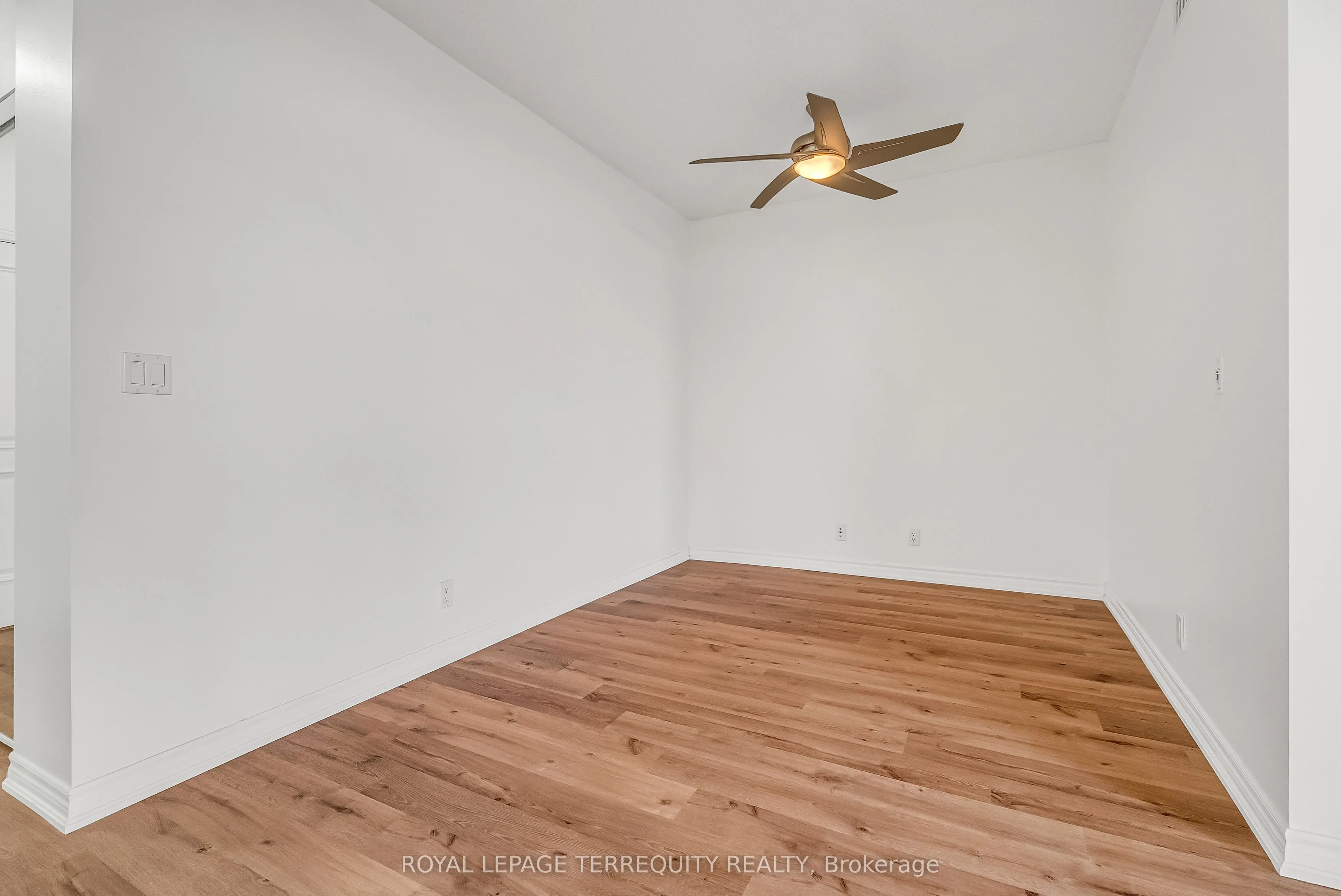 9225 Jane Street, #1409