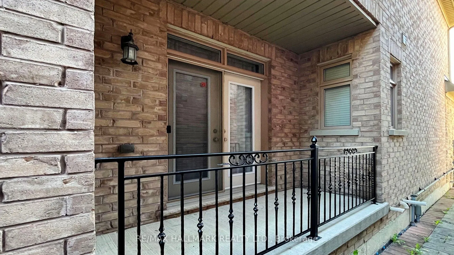 39 Lilly Valley Crescent