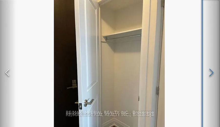 372 Highway 7 Road, #301