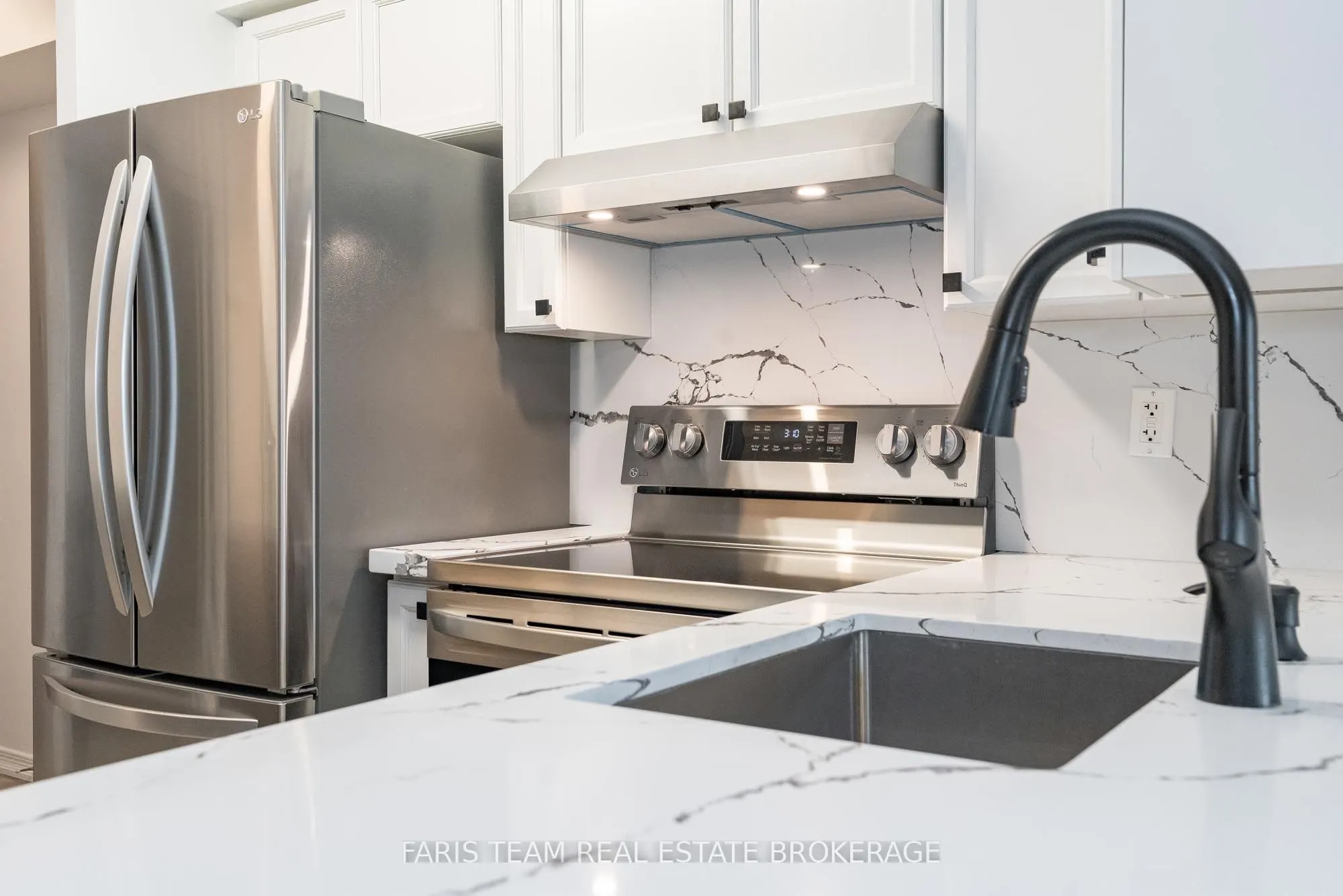 11 Oneida Crescent, #407