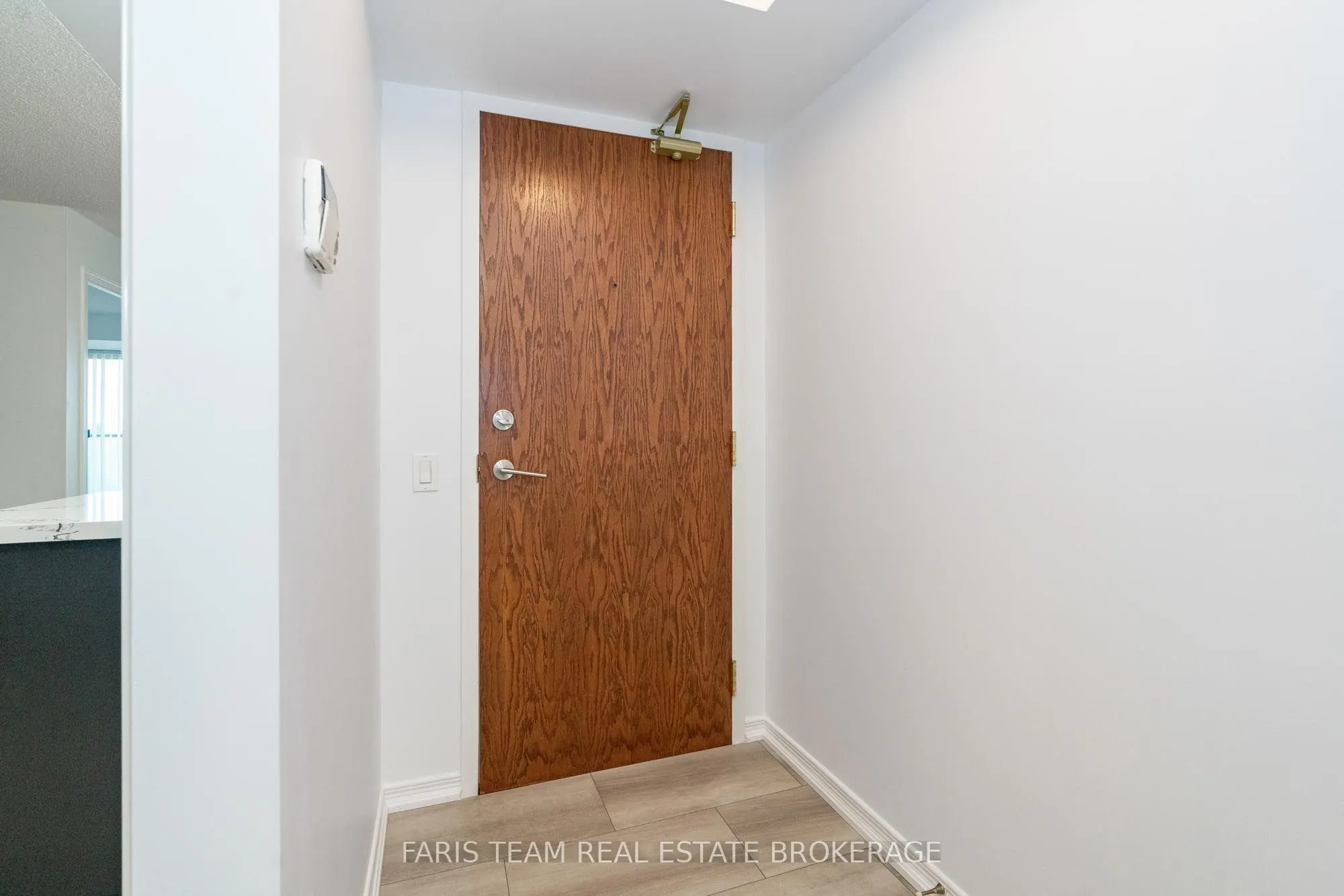 11 Oneida Crescent, #407