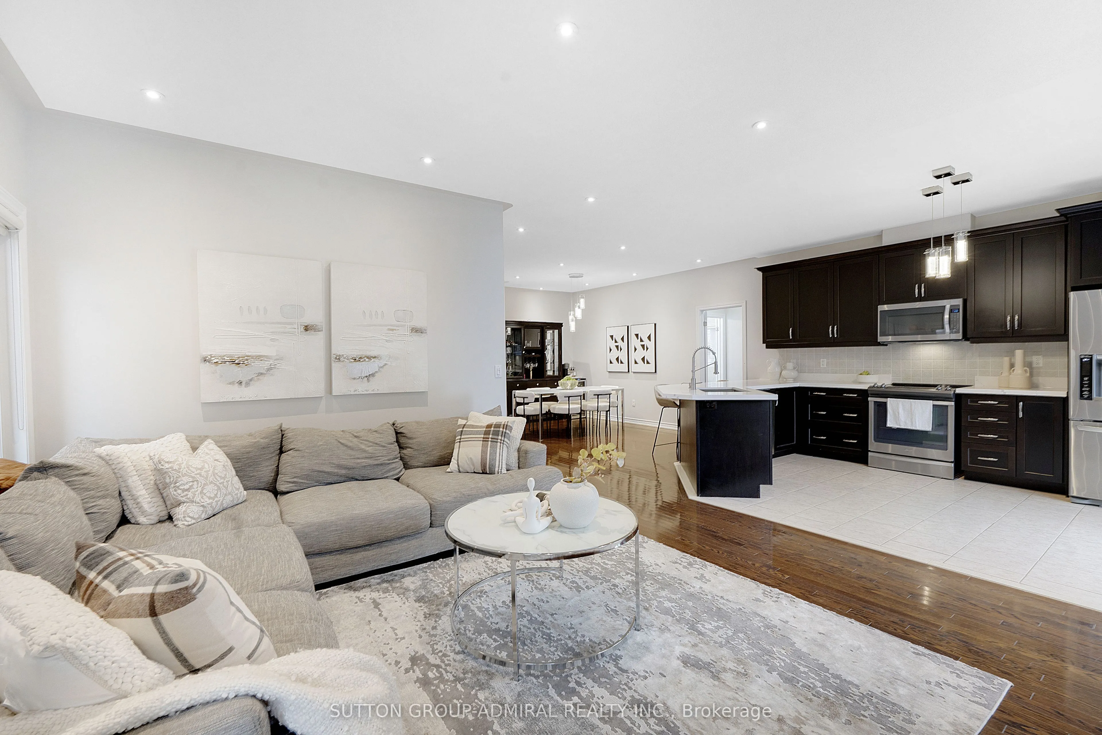 26 Summit Ridge Drive