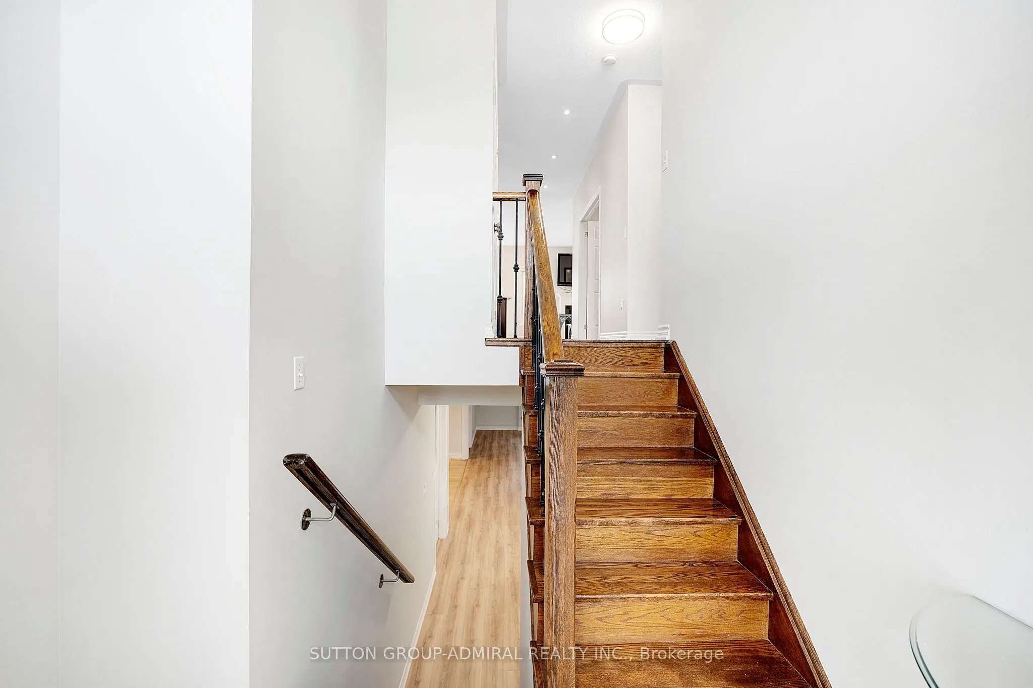 26 Summit Ridge Drive