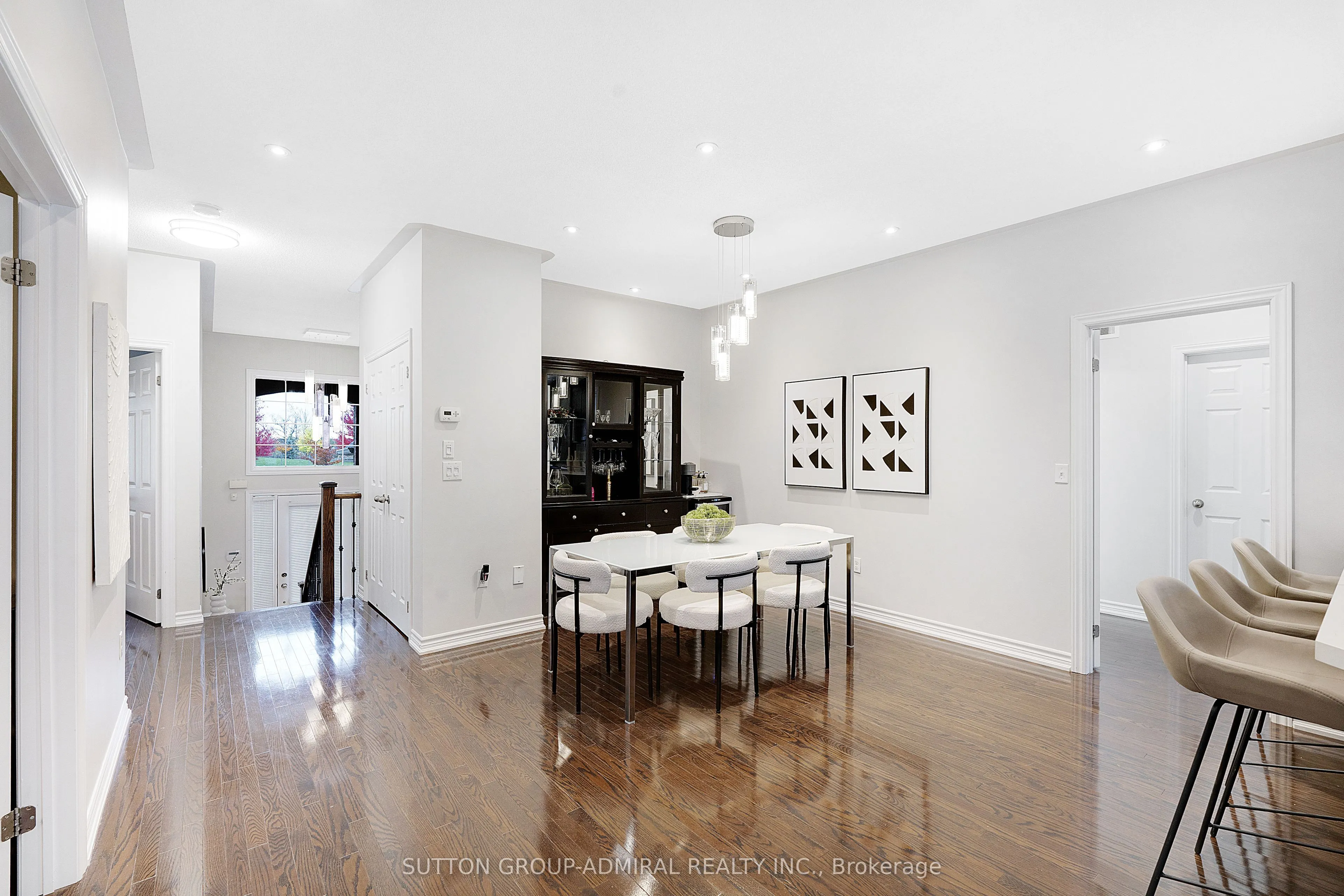 26 Summit Ridge Drive