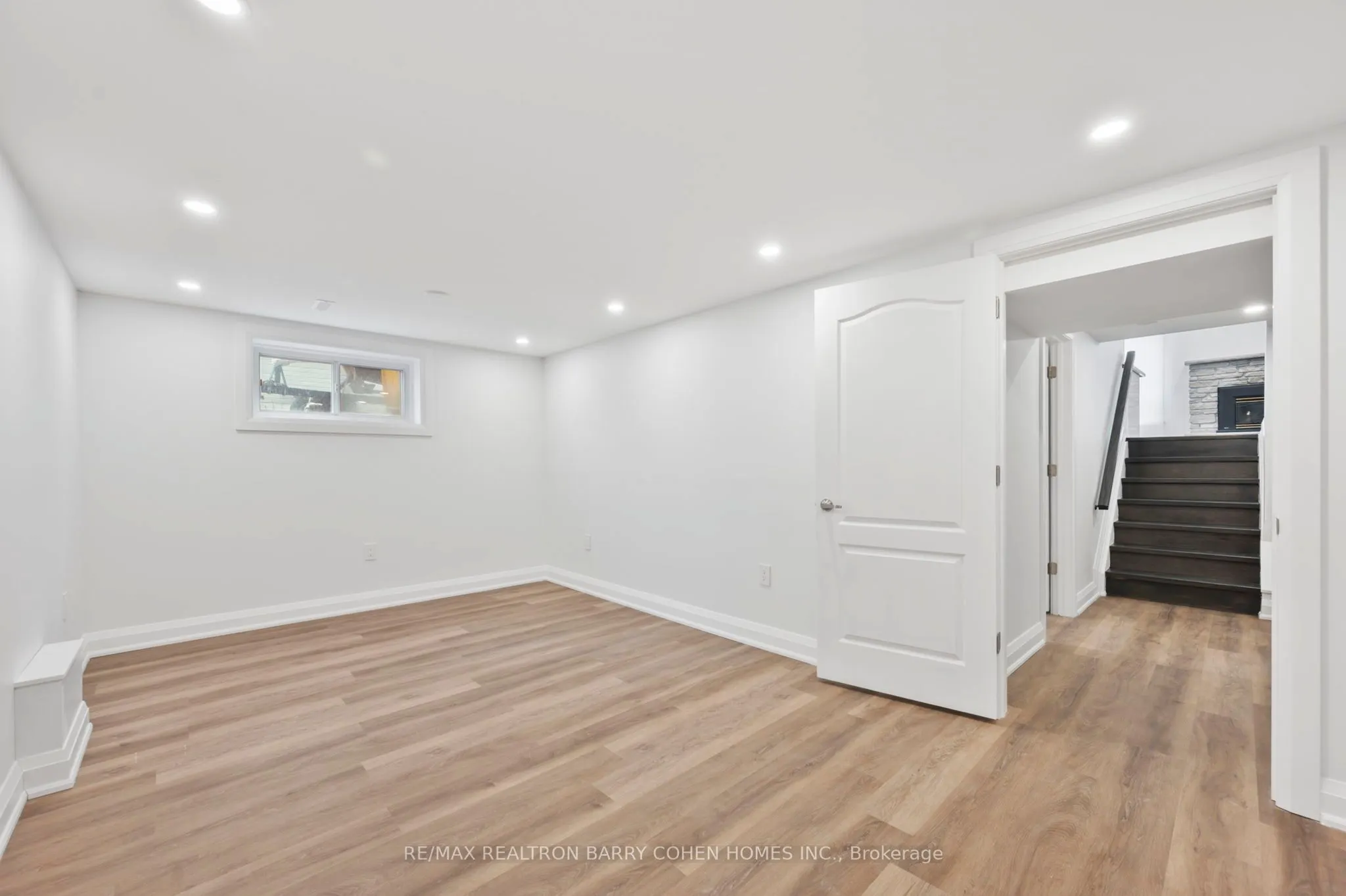 194 Romfield Circuit, #Basement & Back Main Lvl.