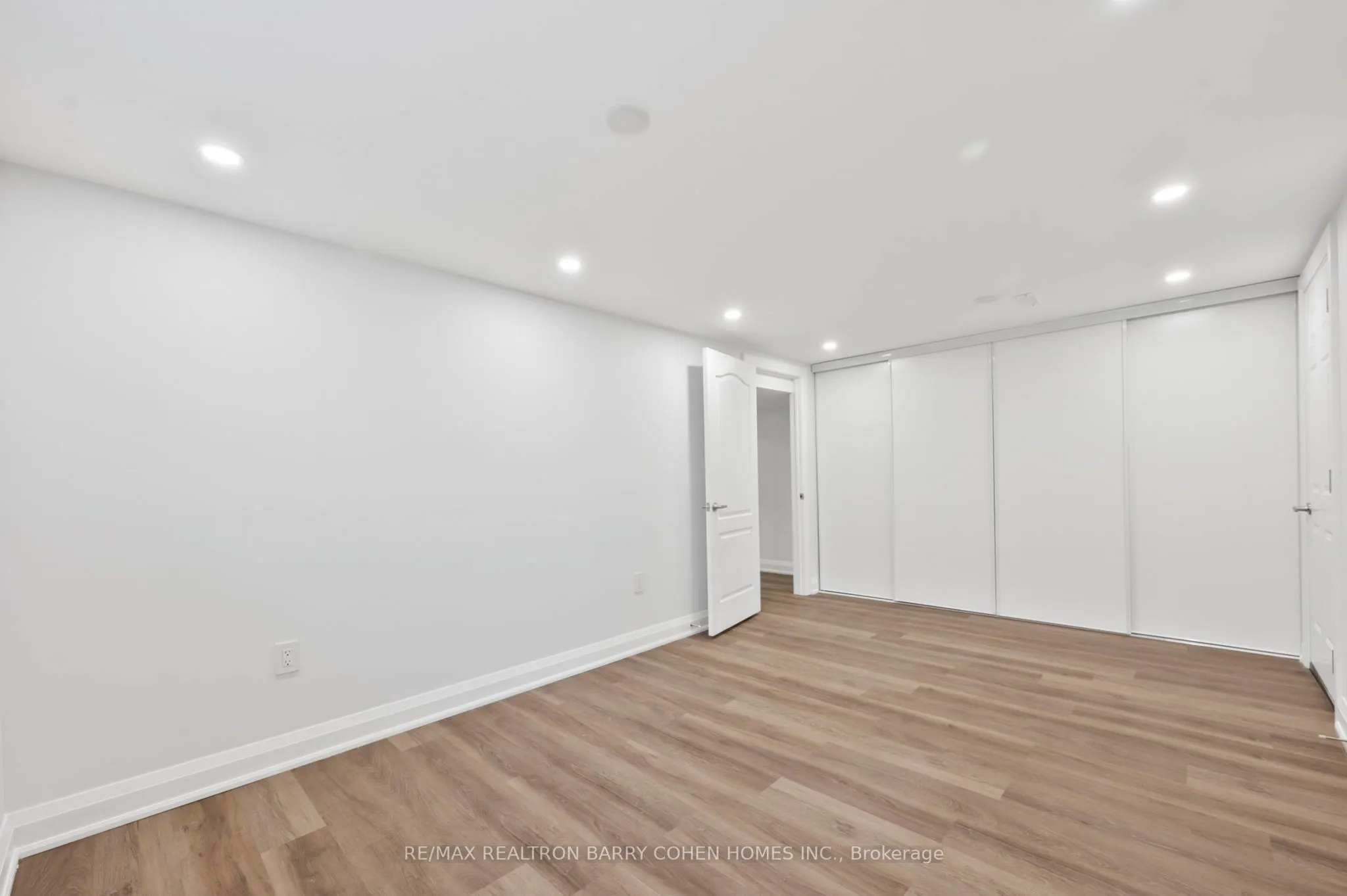 194 Romfield Circuit, #Basement & Back Main Lvl.