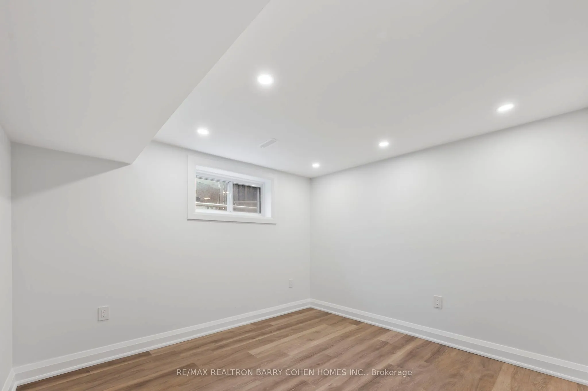 194 Romfield Circuit, #Basement & Back Main Lvl.