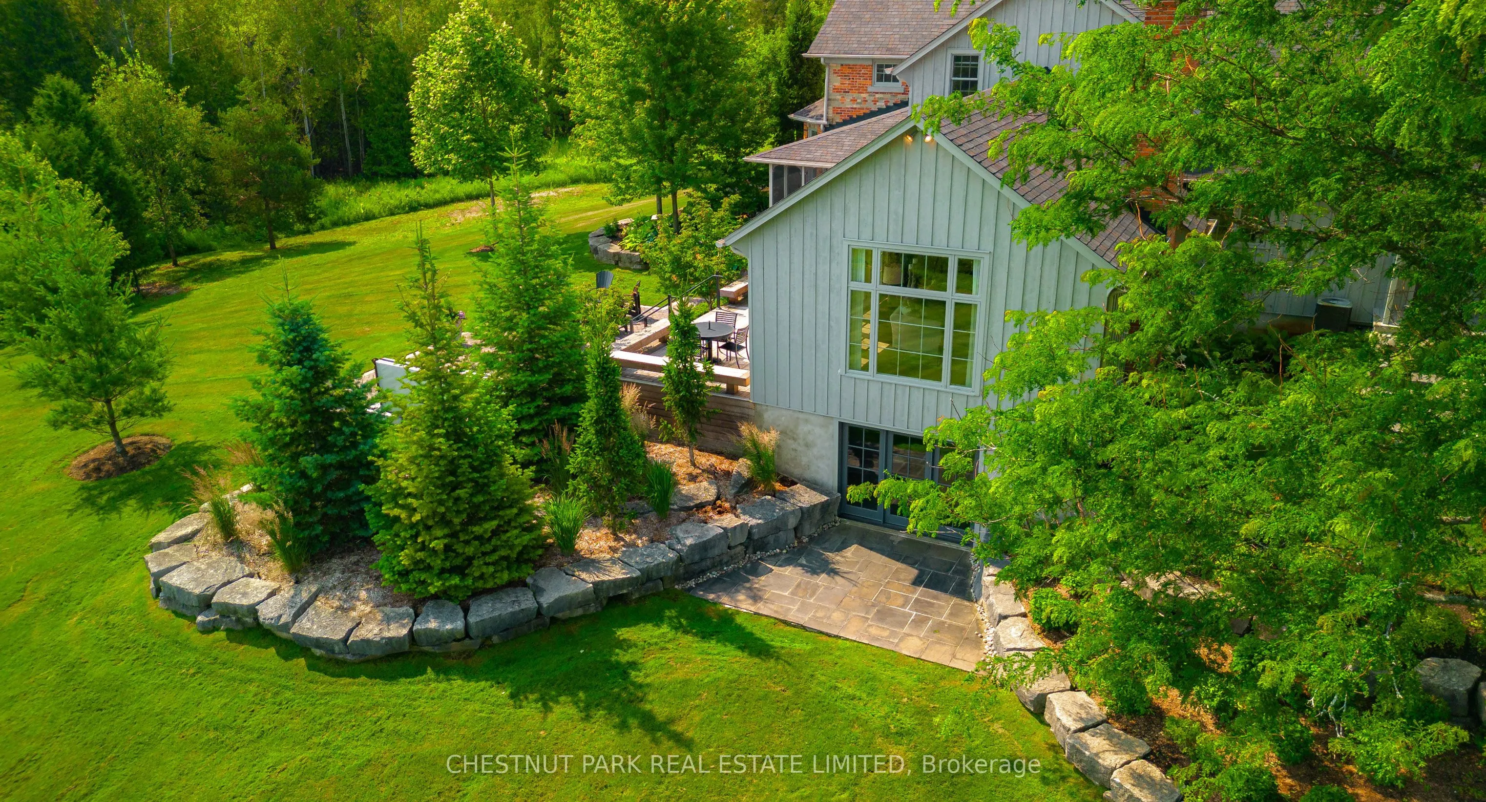 908 Vandorf Side Road