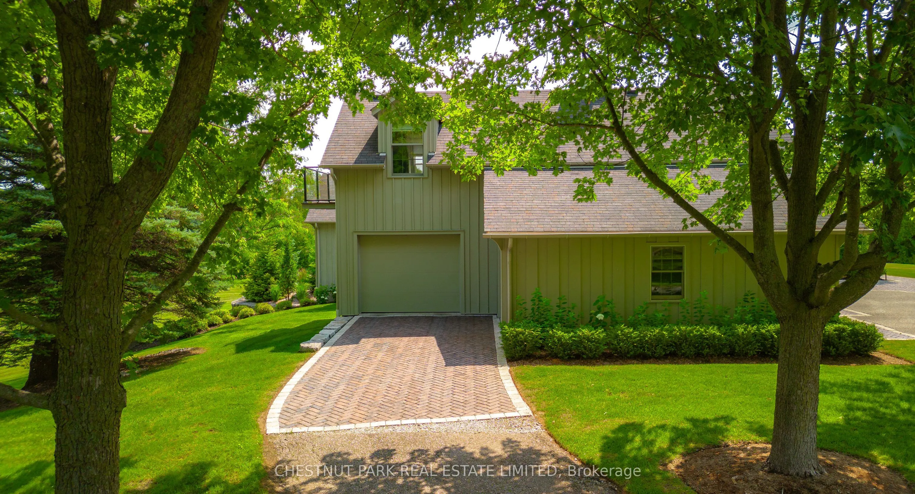 908 Vandorf Side Road