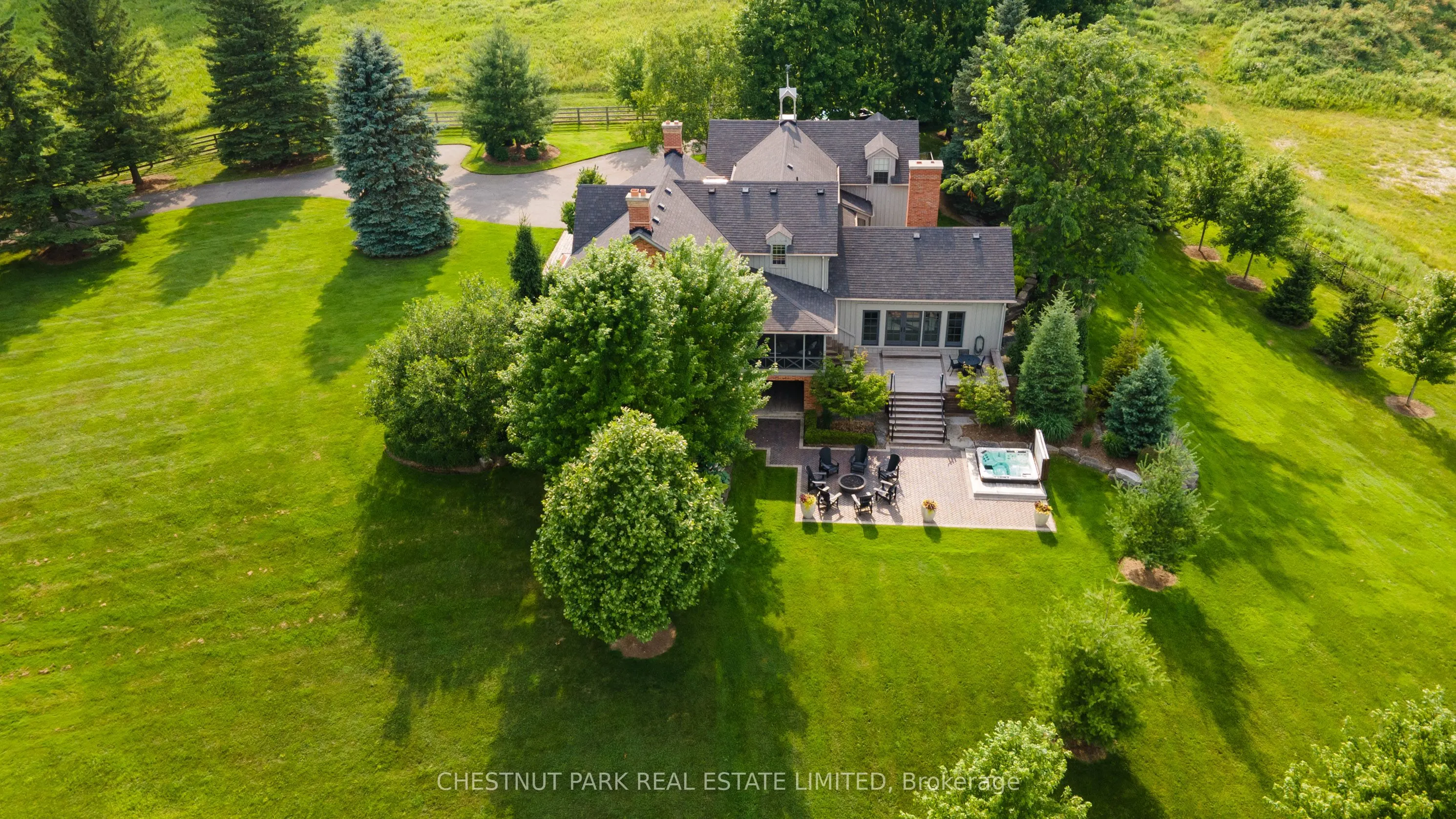 908 Vandorf Side Road