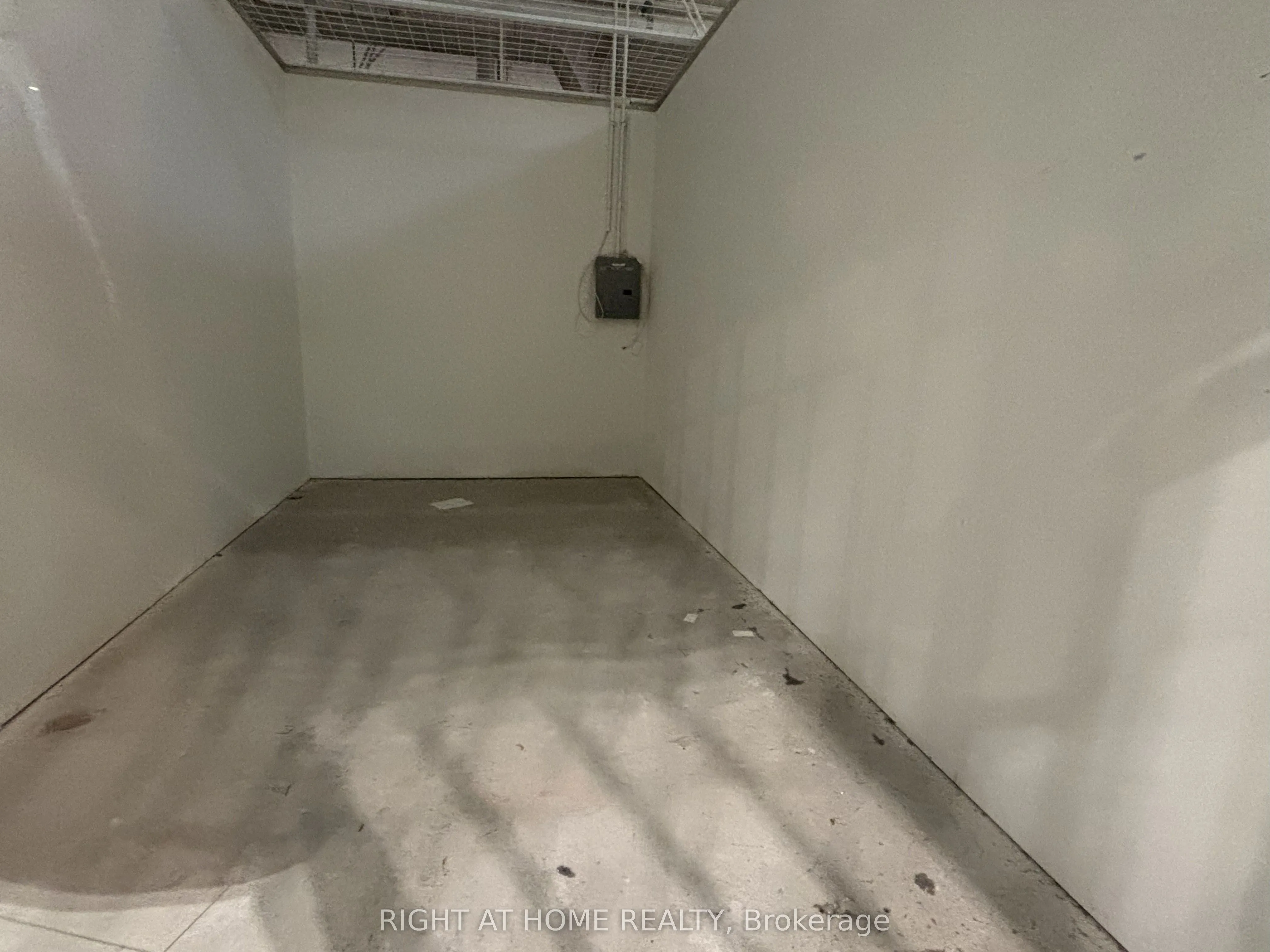 7181 Yonge Street, #55