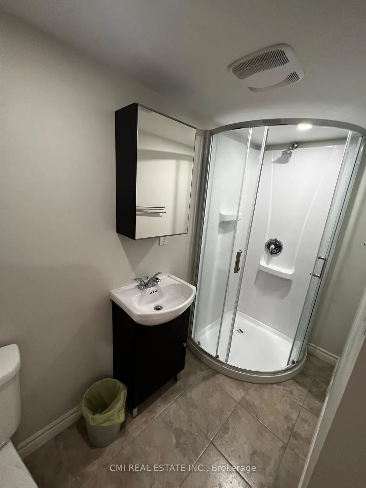 85 Watkins Glen Crescent