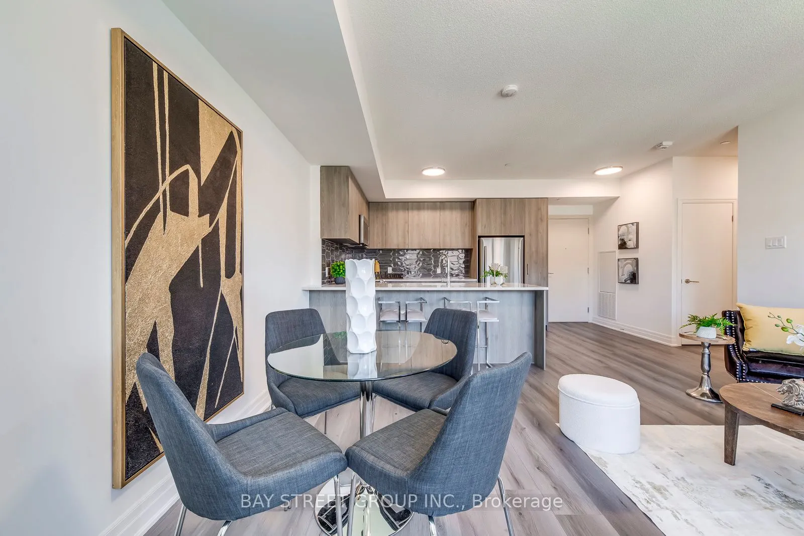 101 Cathedral High Street, #327