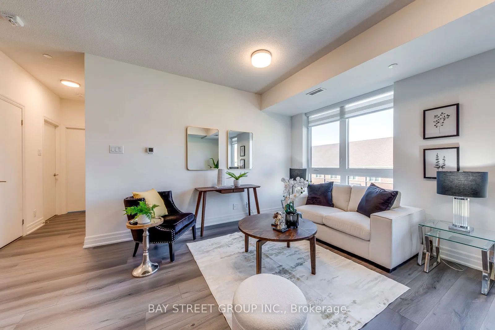 101 Cathedral High Street, #327