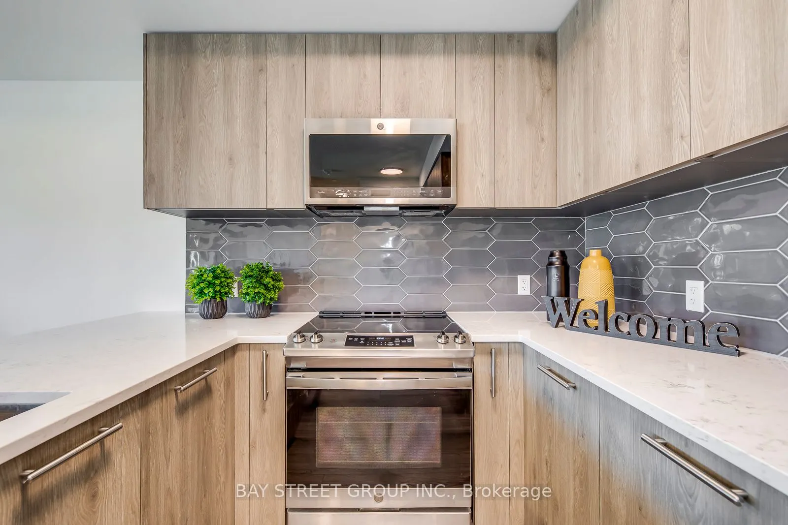 101 Cathedral High Street, #327