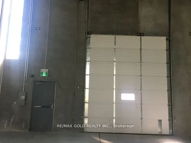 10950 Woodbine Avenue, #8