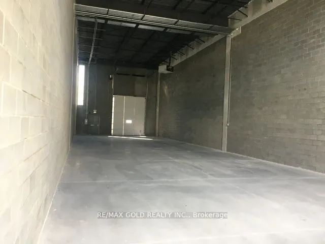 10950 Woodbine Avenue, #8