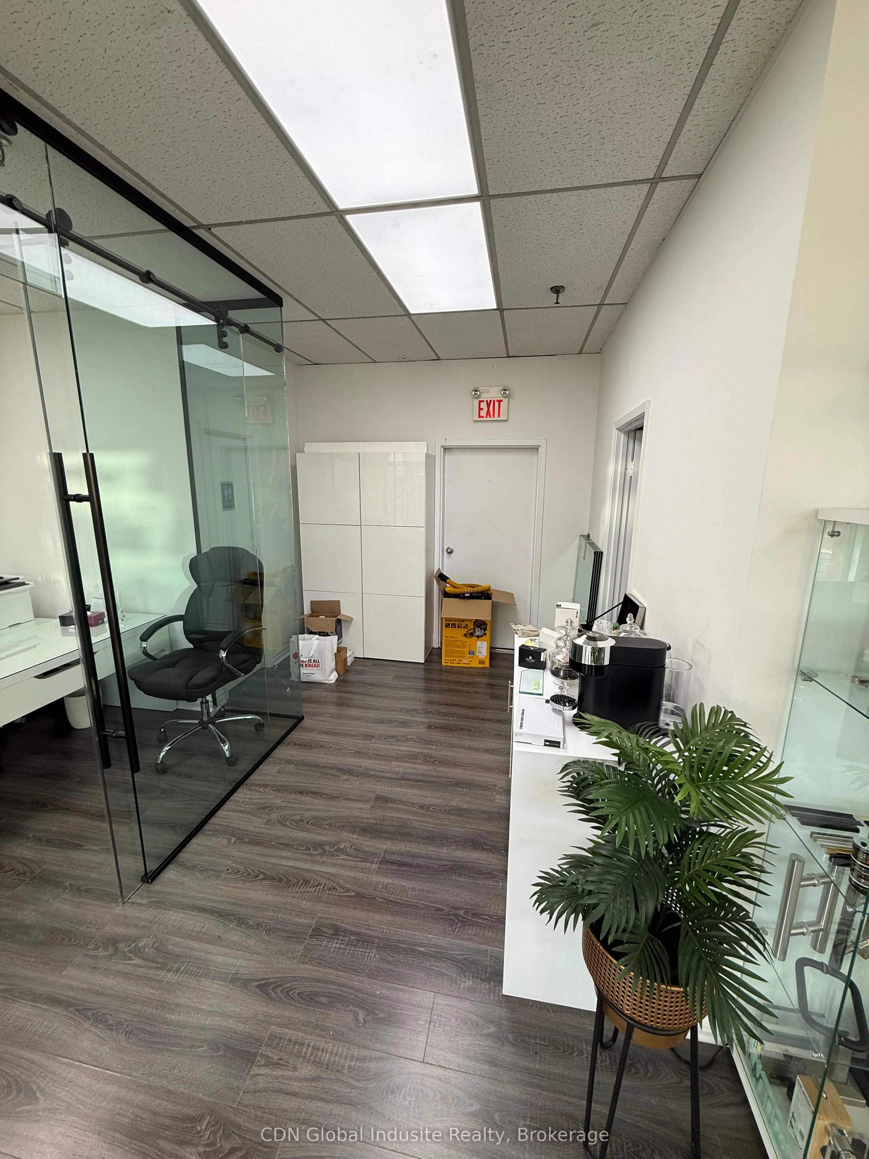 30 Rivermede Road, #5