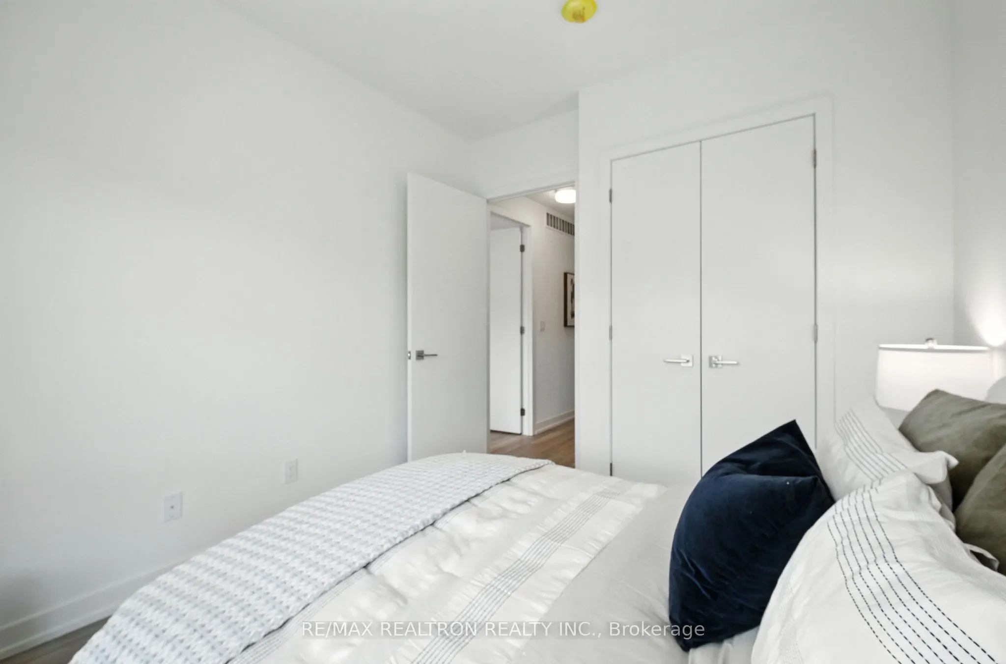 8 Walder Lane, #H308