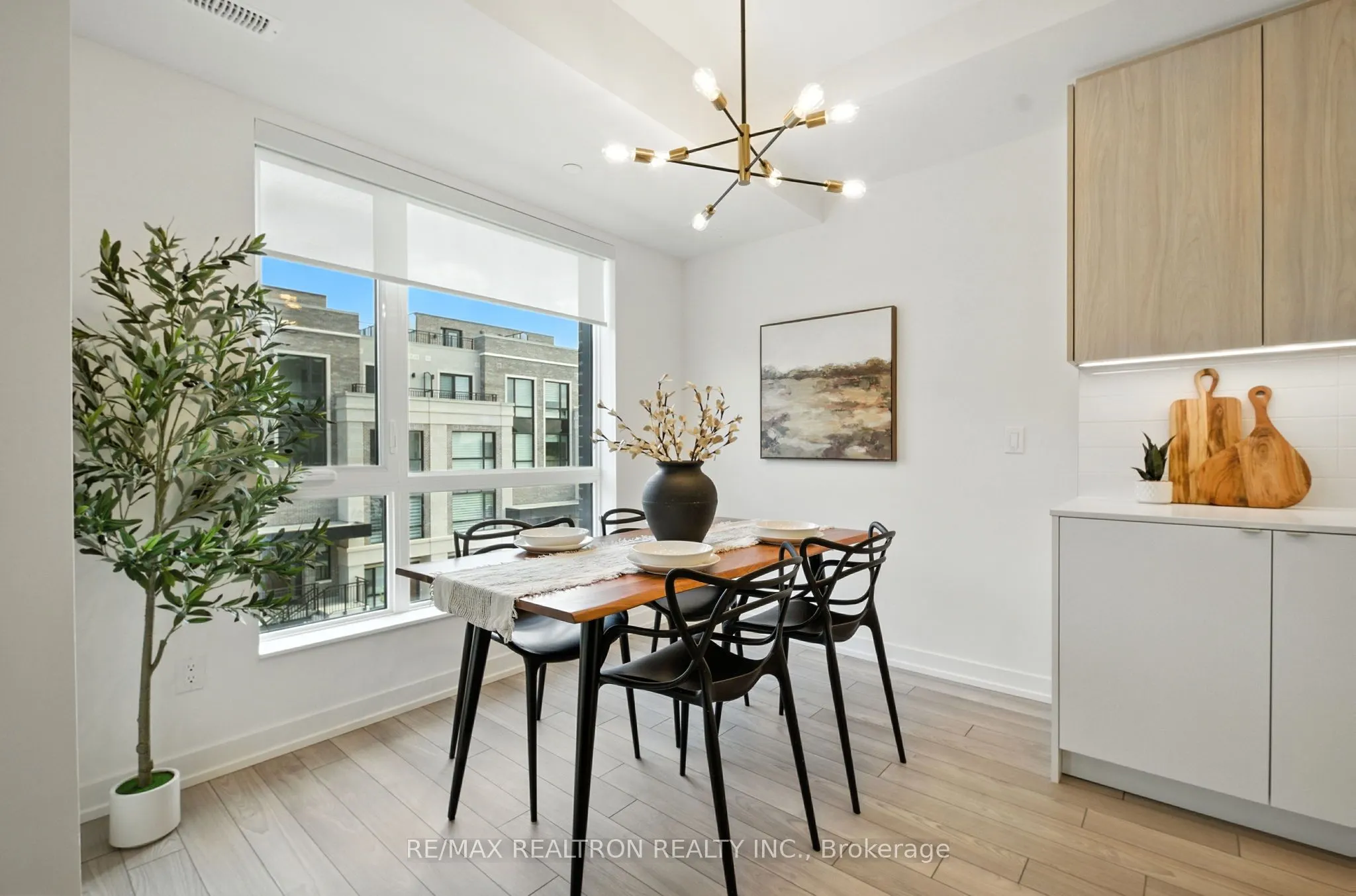 8 Walder Lane, #H308