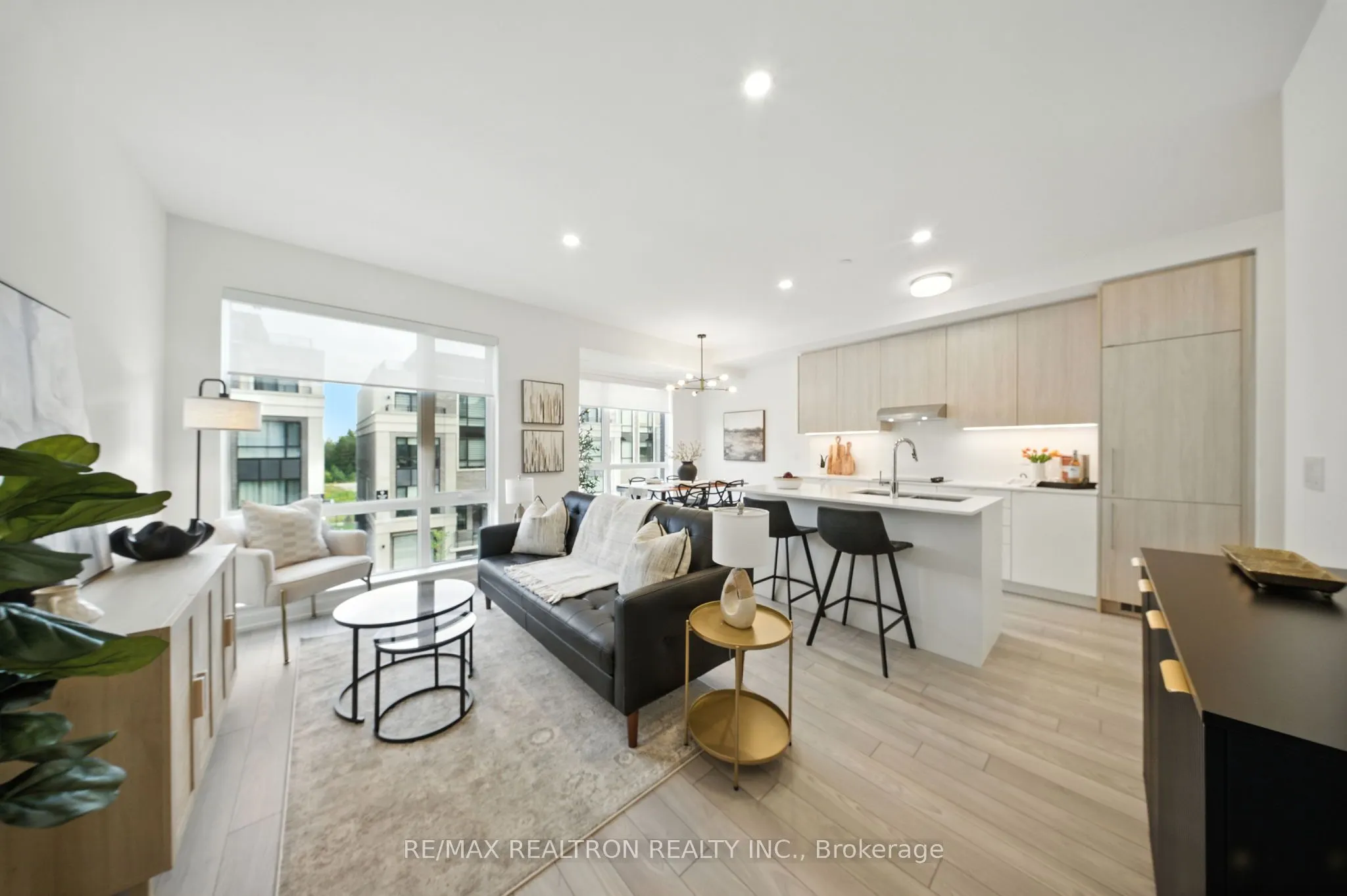 8 Walder Lane, #H308