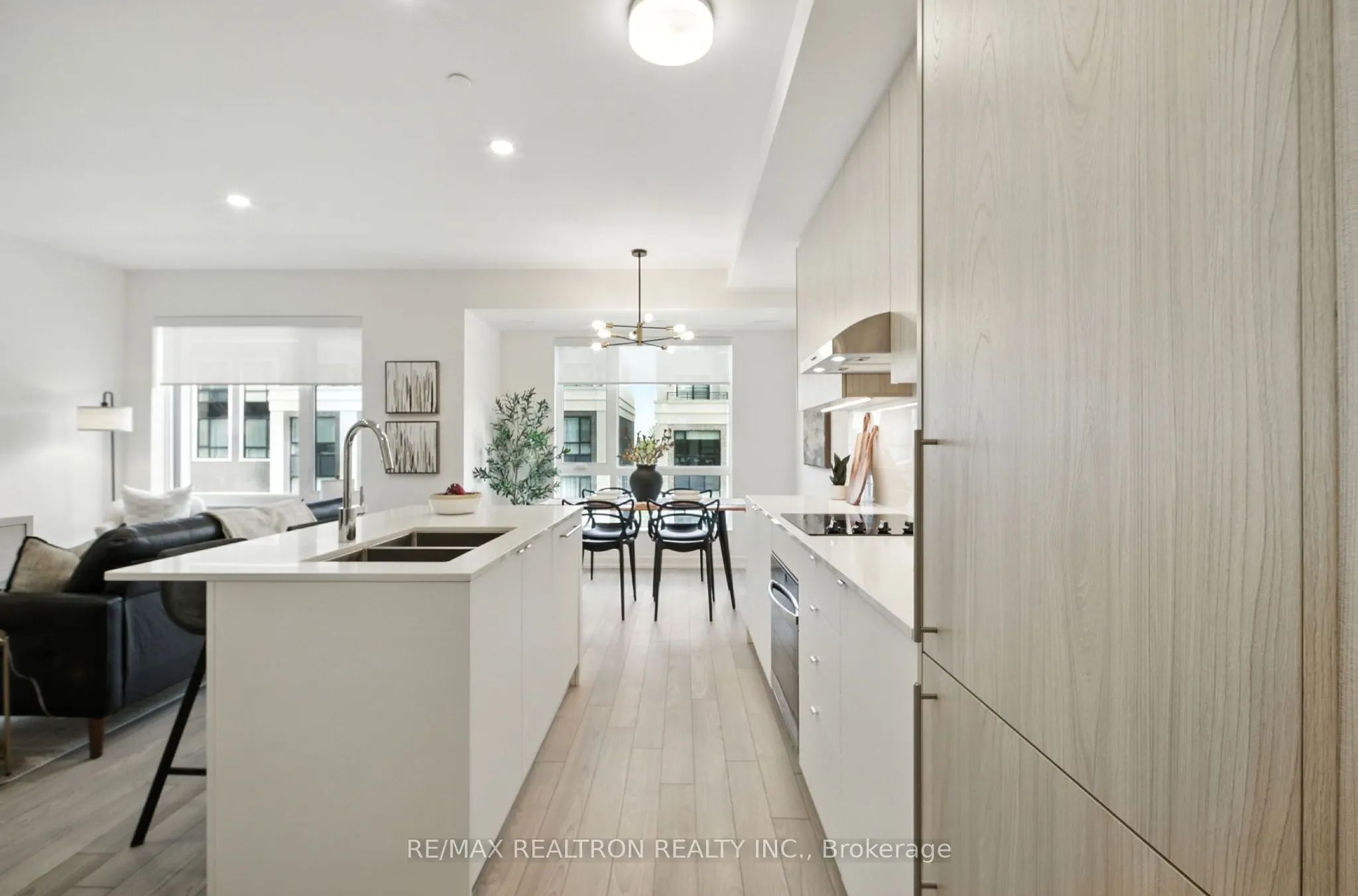 8 Walder Lane, #H308