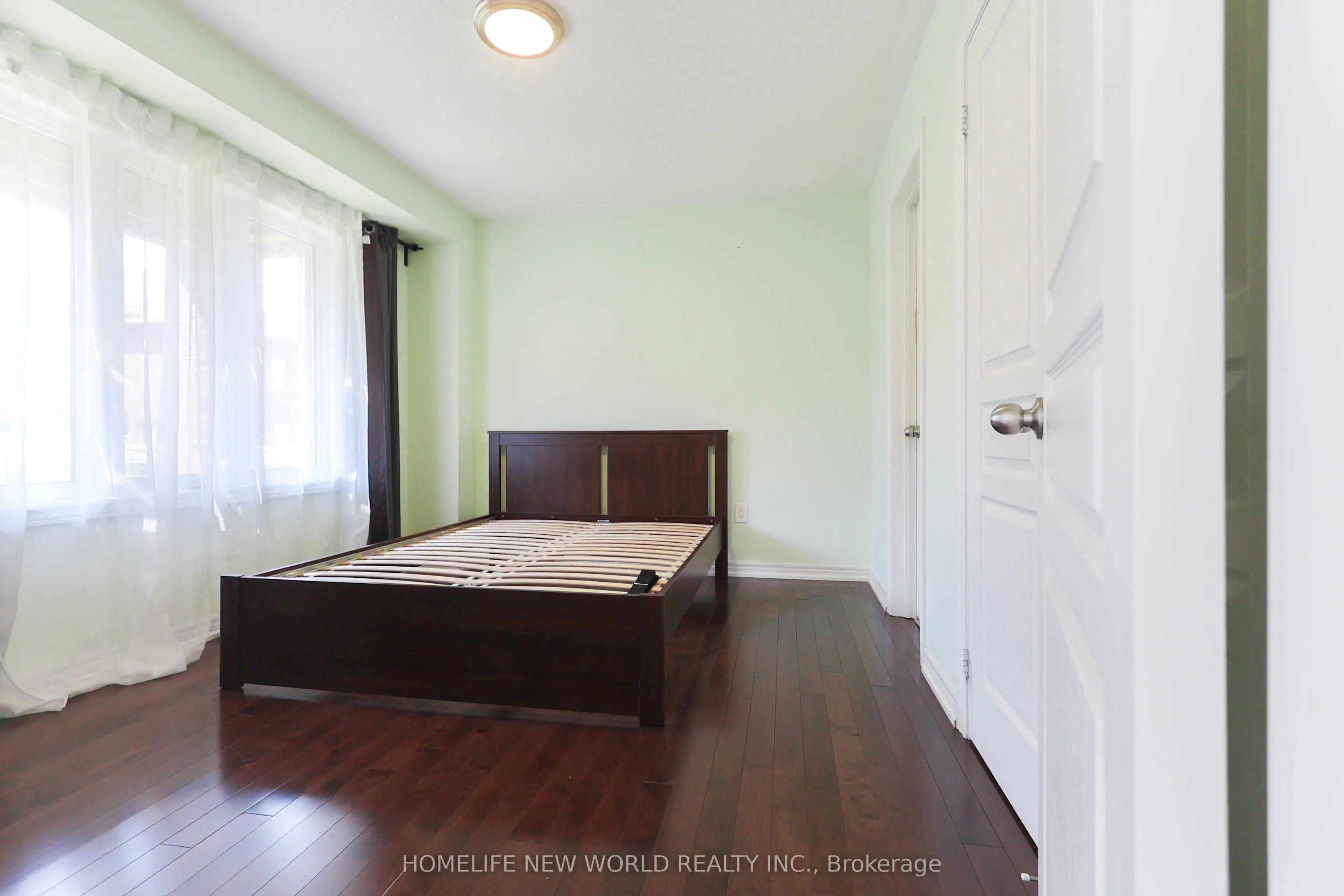 41 Pulpwood Crescent, #Main