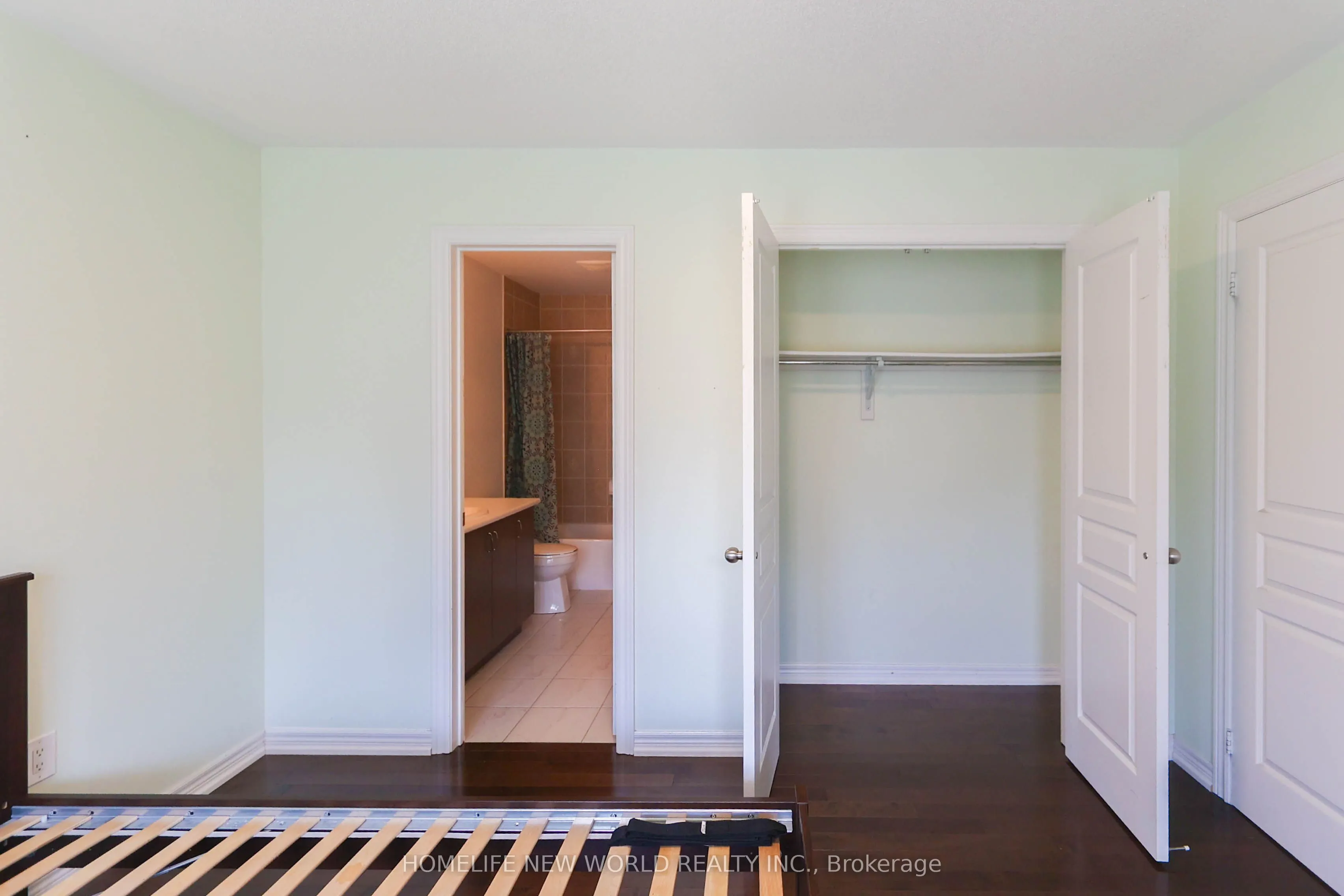 41 Pulpwood Crescent, #Main