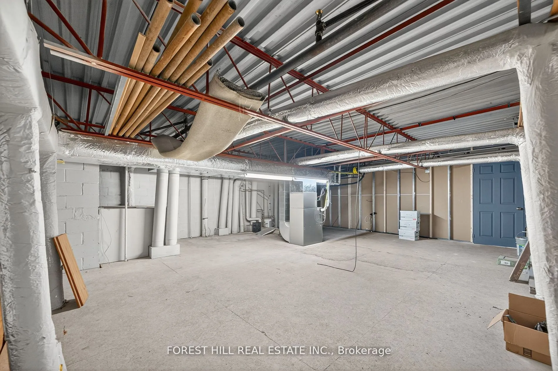 241 Edgeley Boulevard, #11