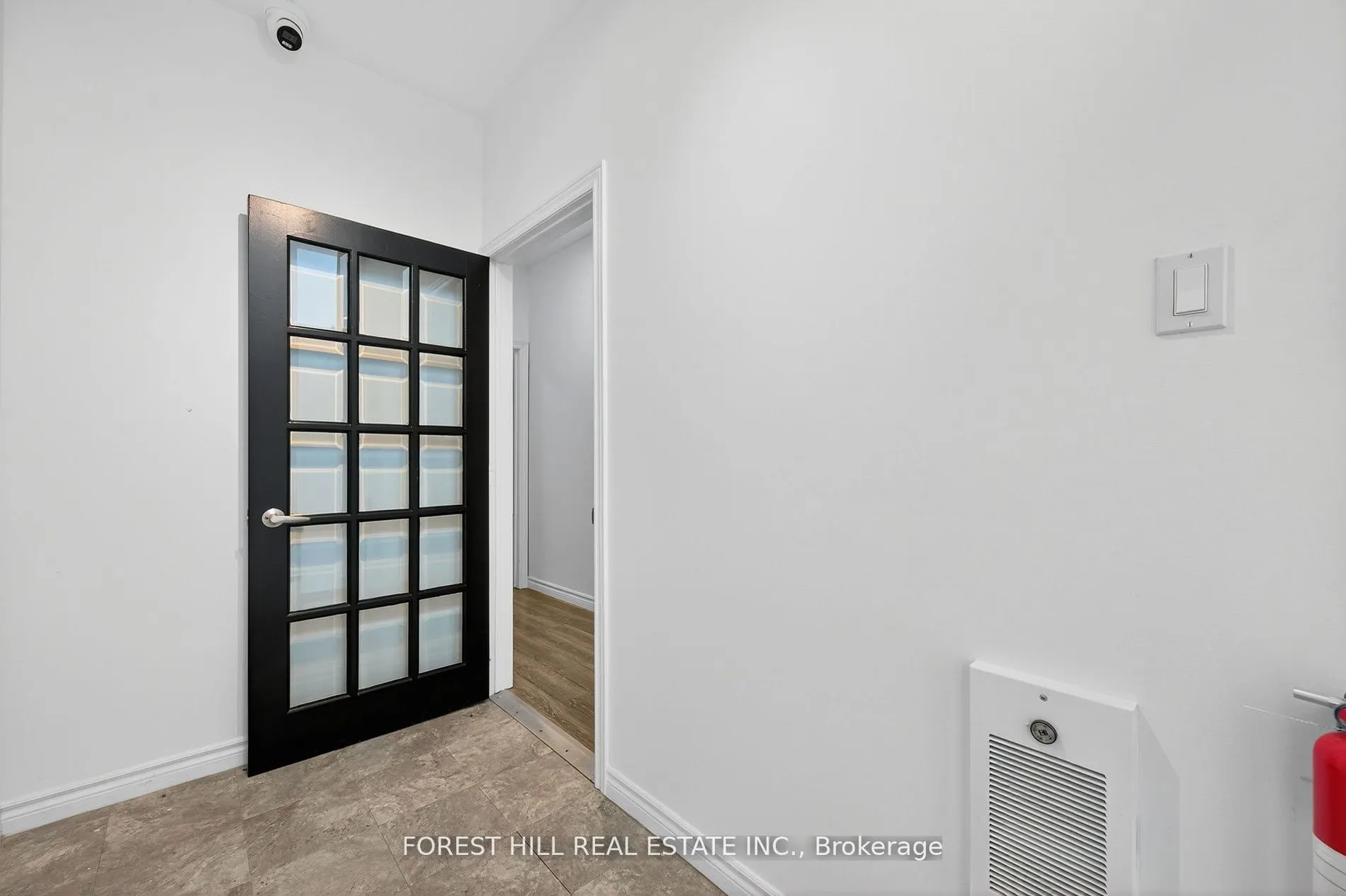 241 Edgeley Boulevard, #11