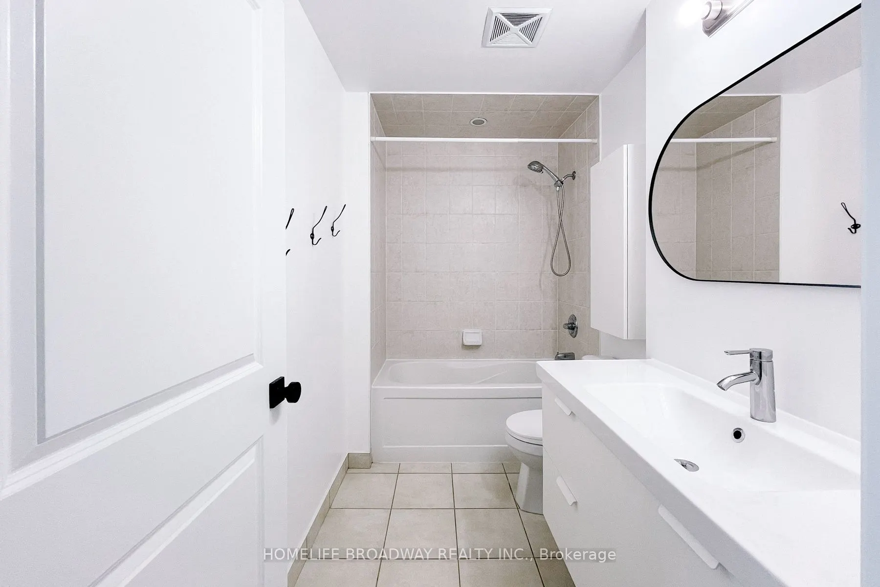 18 Harding Boulevard, #PH108