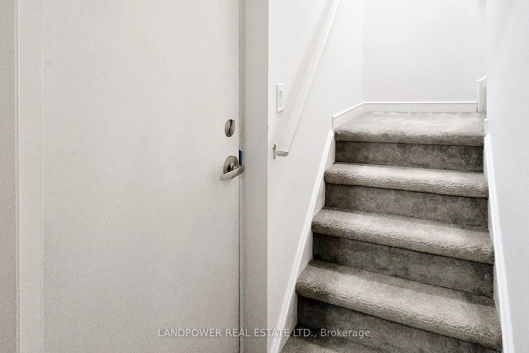 8 Faithful Way, #126