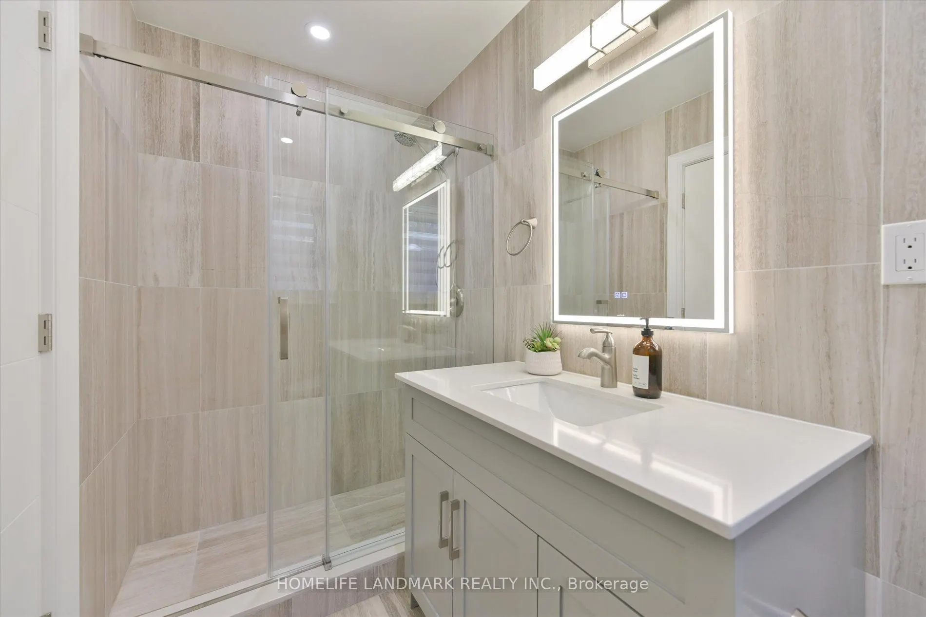 421 Browndale Crescent