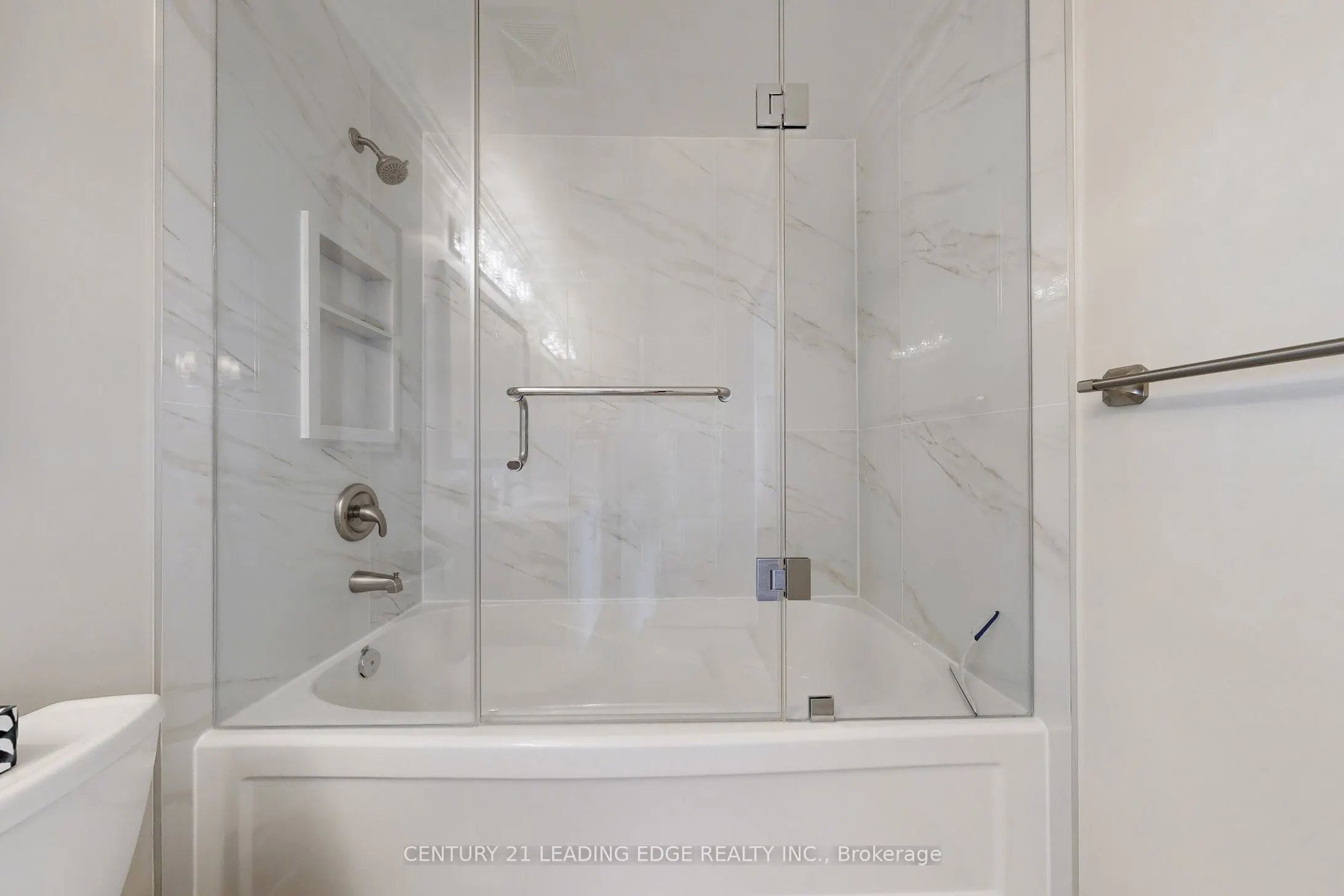 35 Baker Hill Boulevard, #305