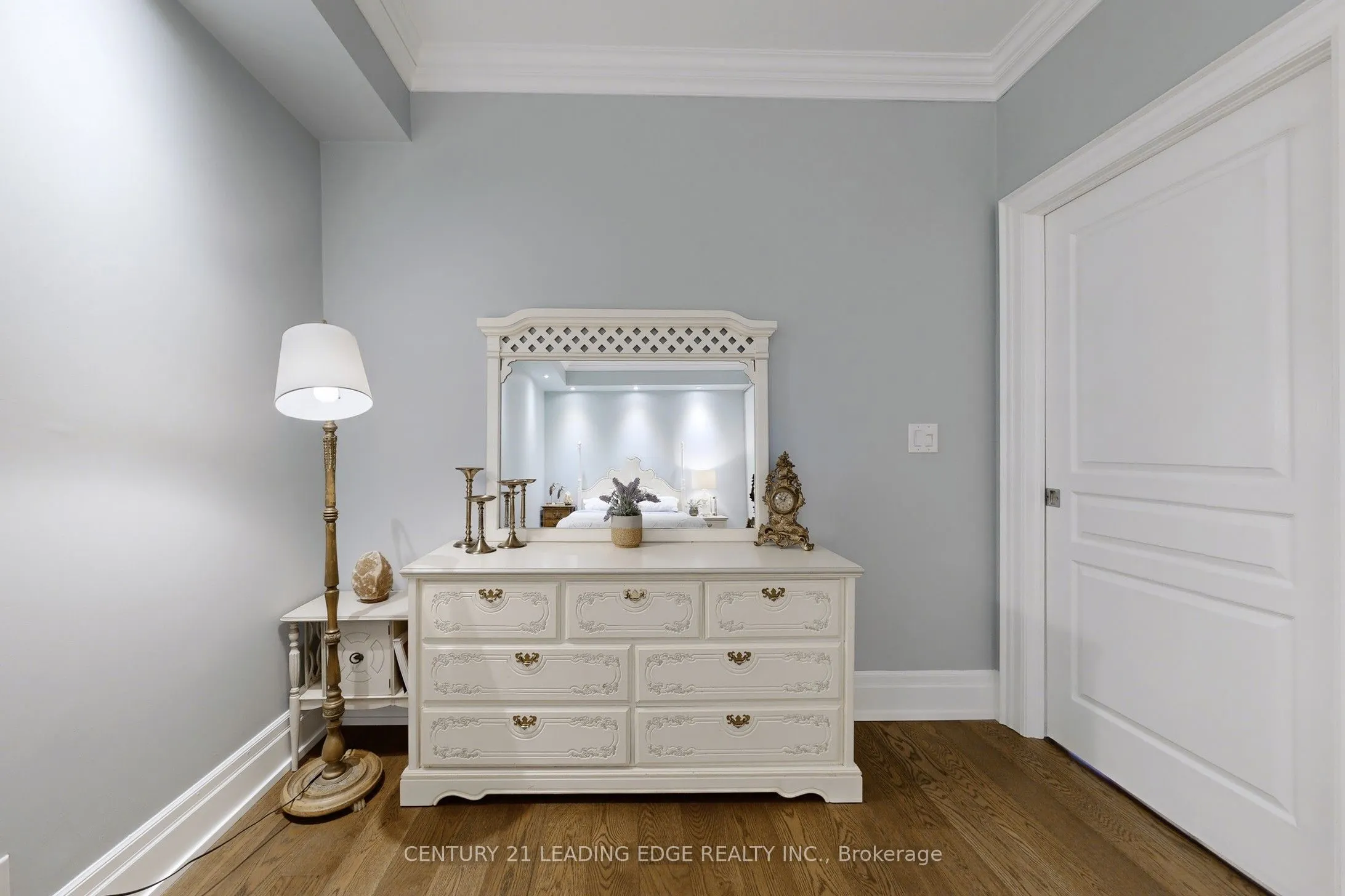 35 Baker Hill Boulevard, #305