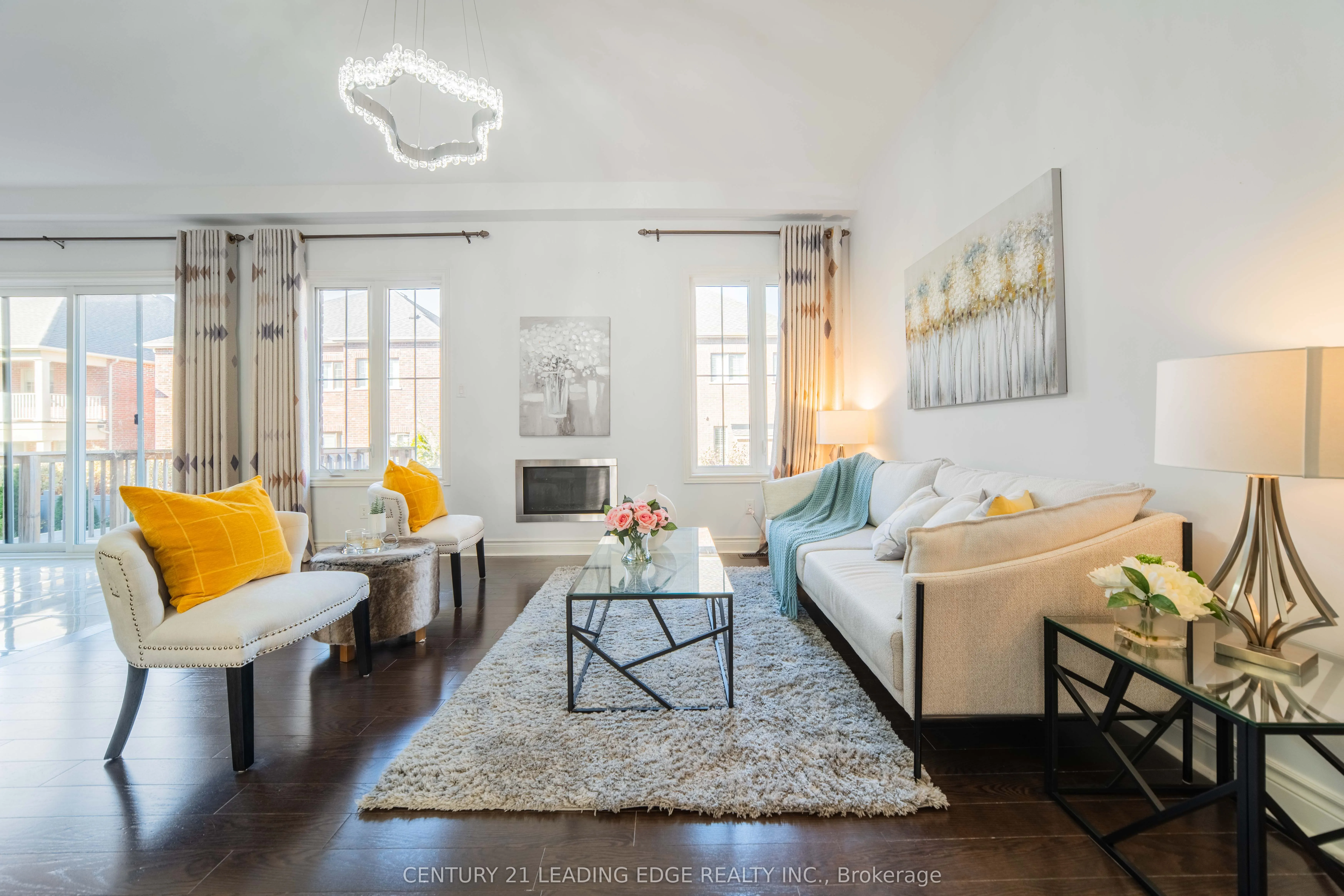 63 Ken Sinclair Crescent, #42